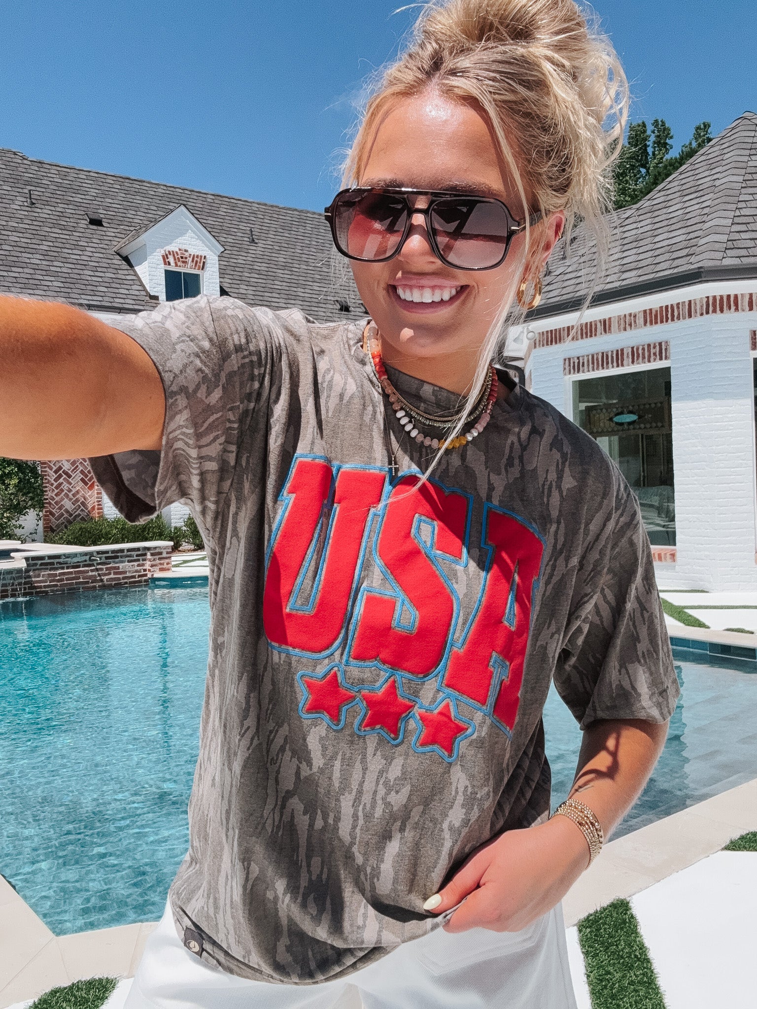 USA Star Puff Mossy Oak Tee in Bottomland