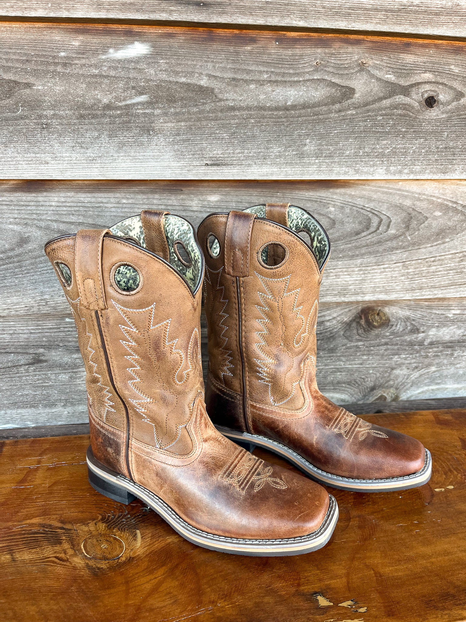 Women's Smoky Mountain Napa 10" Brown Boot