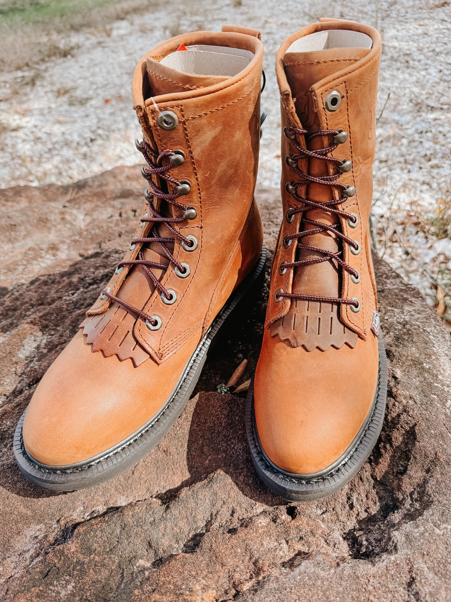 MEN'S JUSTIN LIVESTOCK 8" LACE-UP ROUND TOE WORK BOOTS