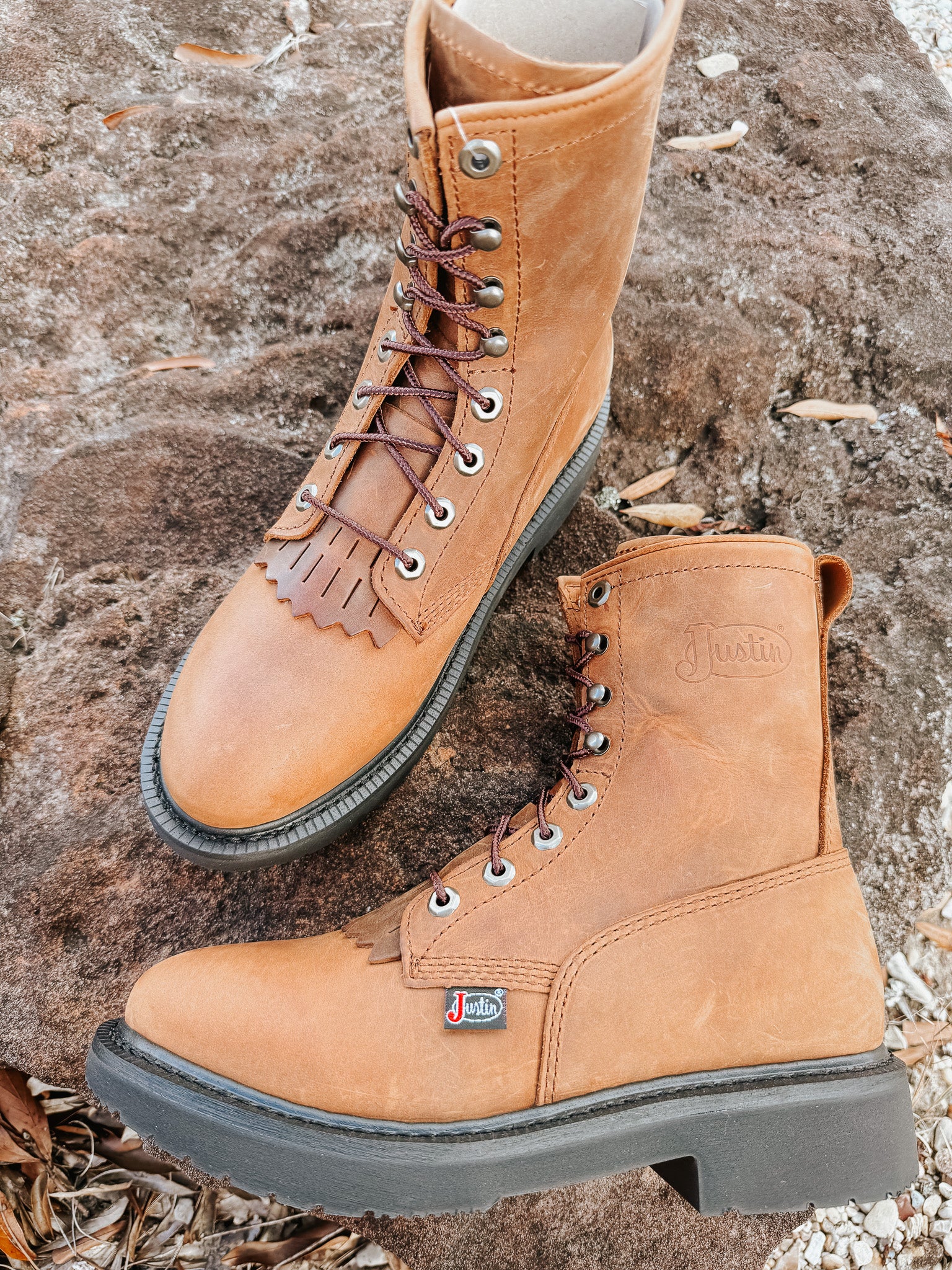 MEN'S JUSTIN LIVESTOCK 8" LACE-UP ROUND TOE WORK BOOTS