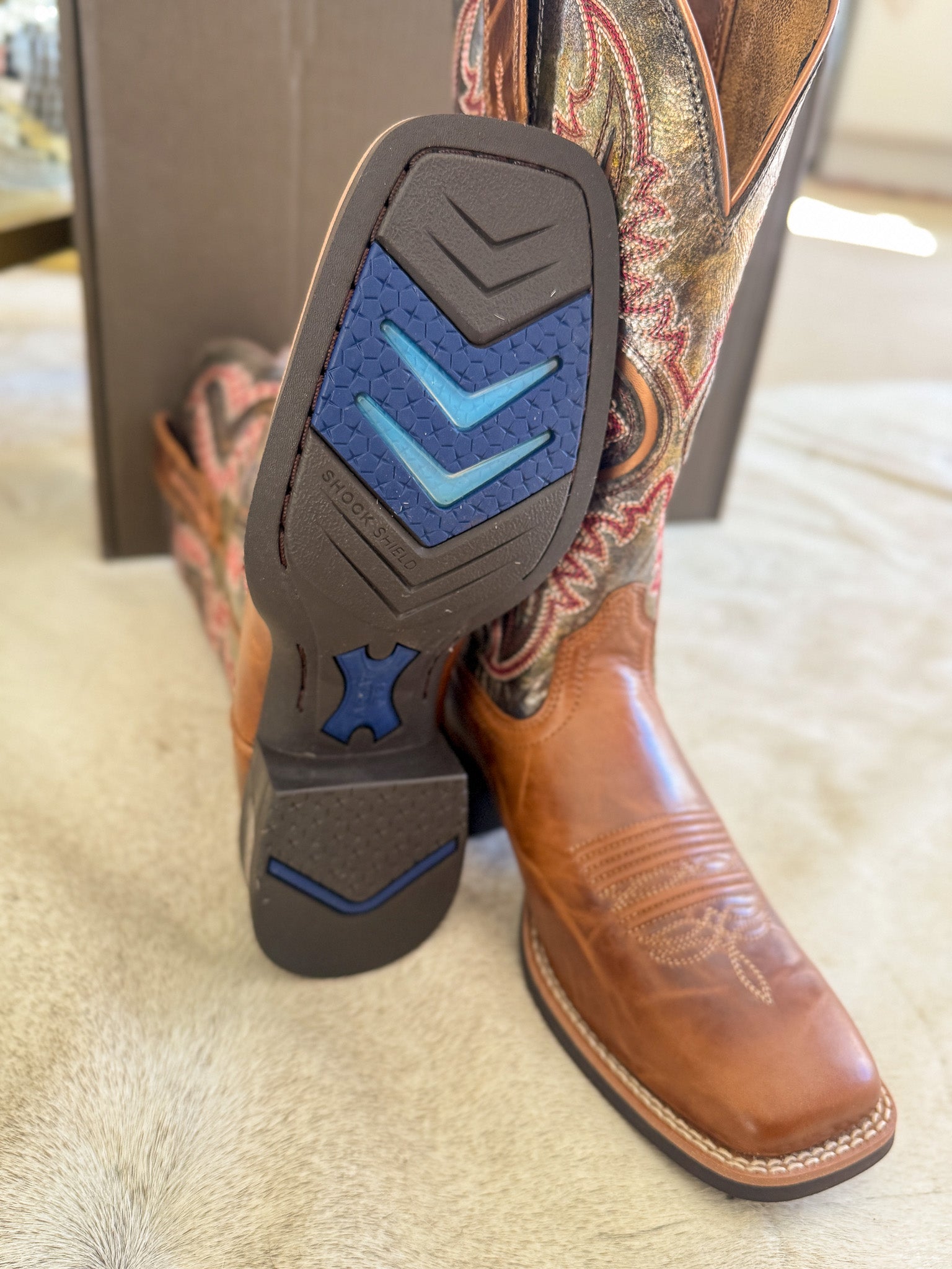 Women's Ariat Captivate Wide Square Toe Western Boots