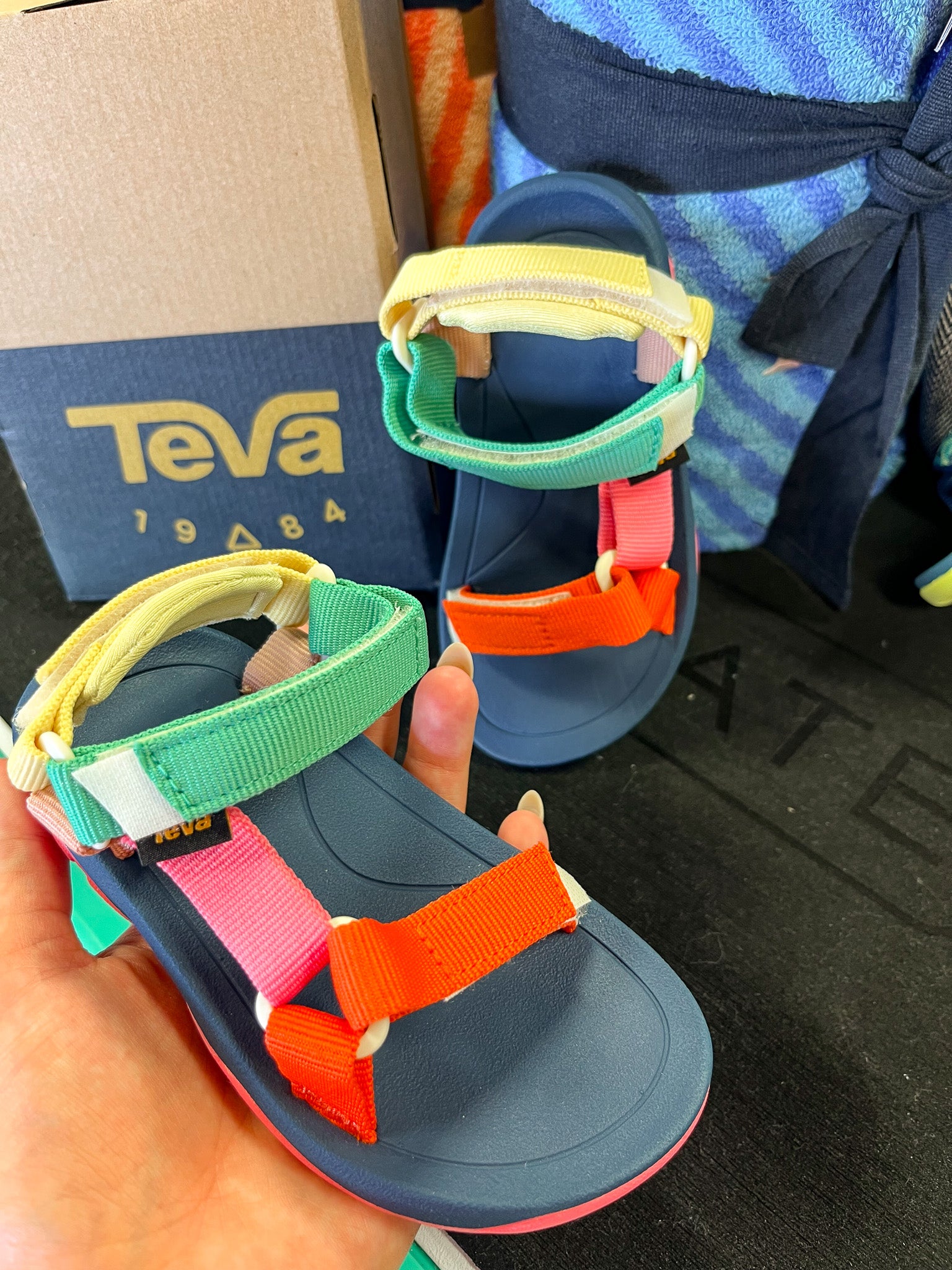 Kid's Teva Hurricane XLT2 Popcorn Multi