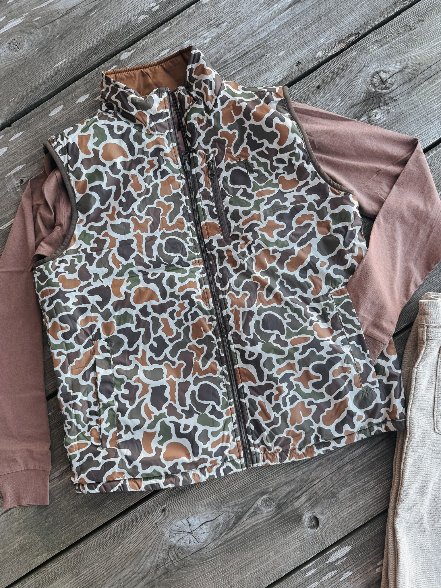 Men's Local Boy Duck Down Reversible Vest in Localflage Vintage