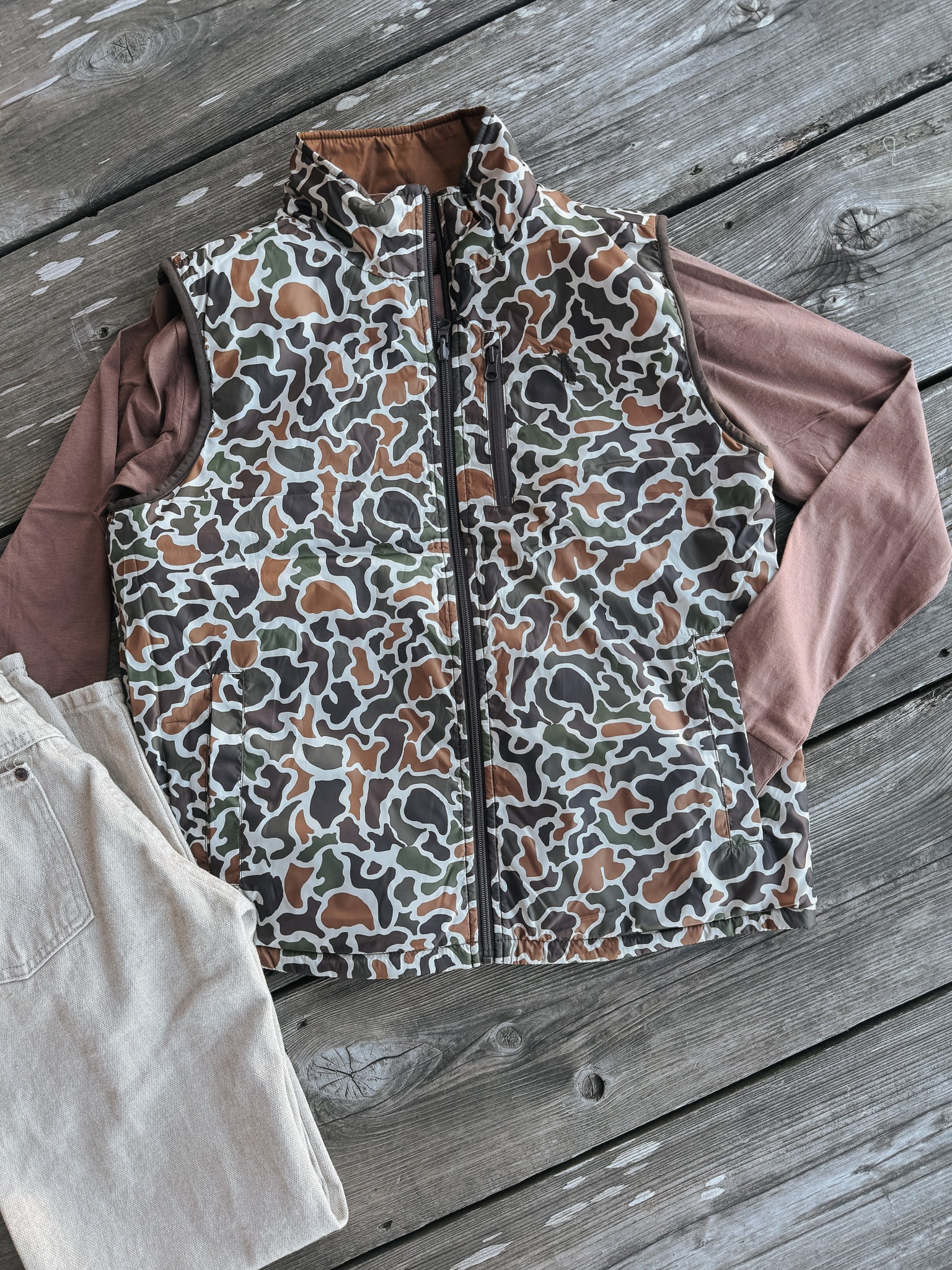 Men's Local Boy Duck Down Reversible Vest in Localflage Vintage