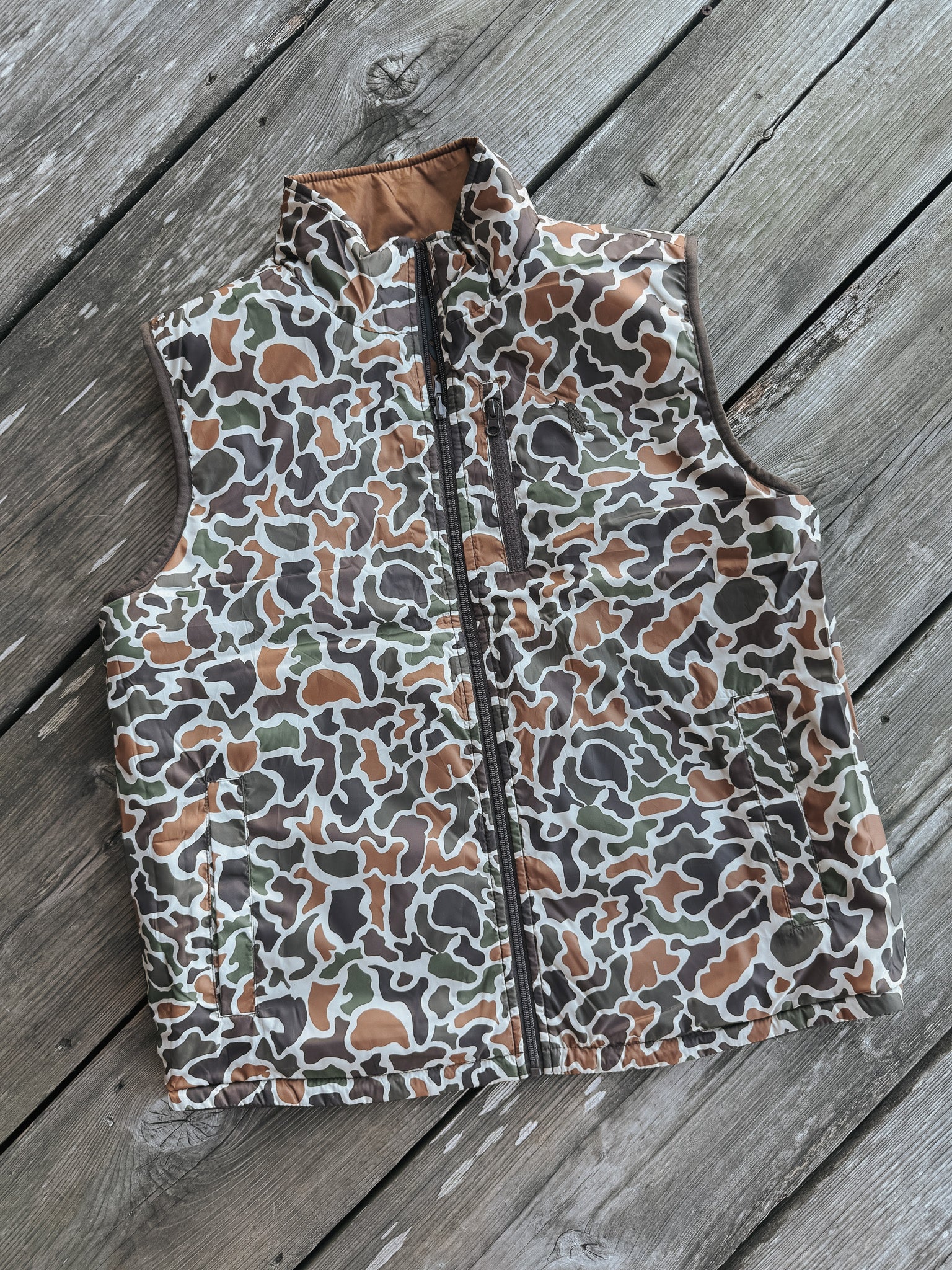 Men's Local Boy Duck Down Reversible Vest in Localflage Vintage