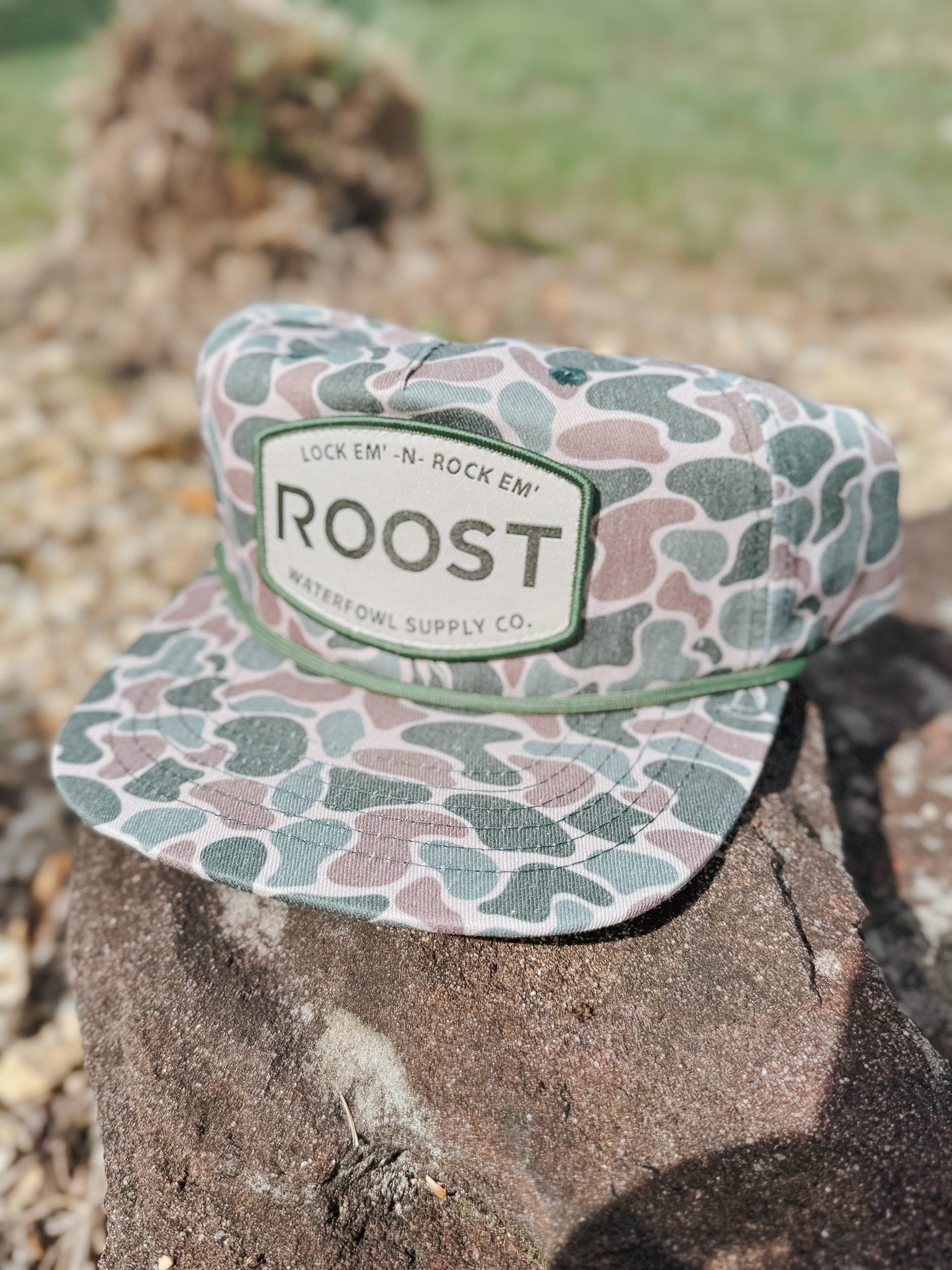Gorra Roost Old School con parche de camuflaje