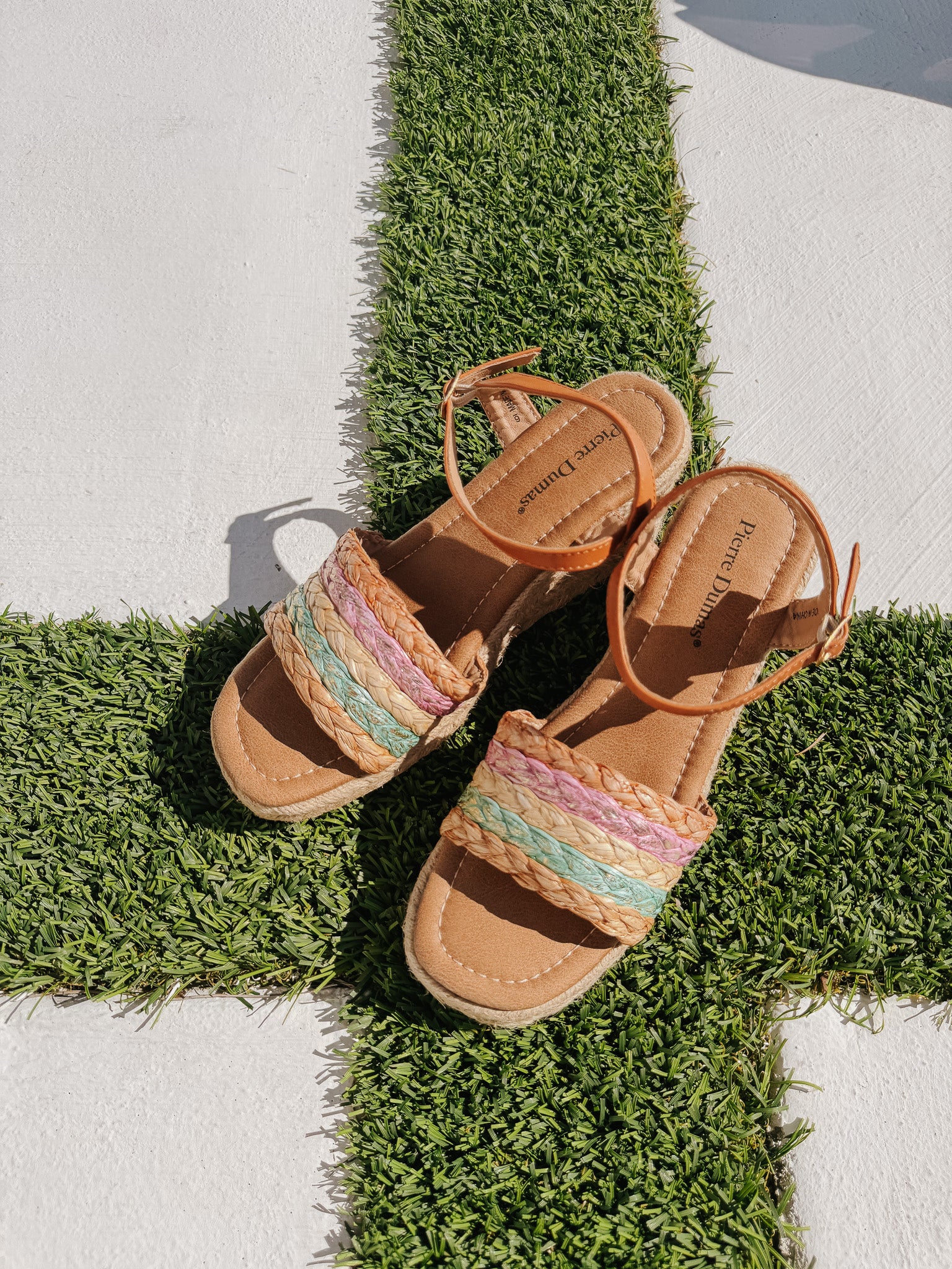 Seaside Stroll Wedges in Tan/Multi
