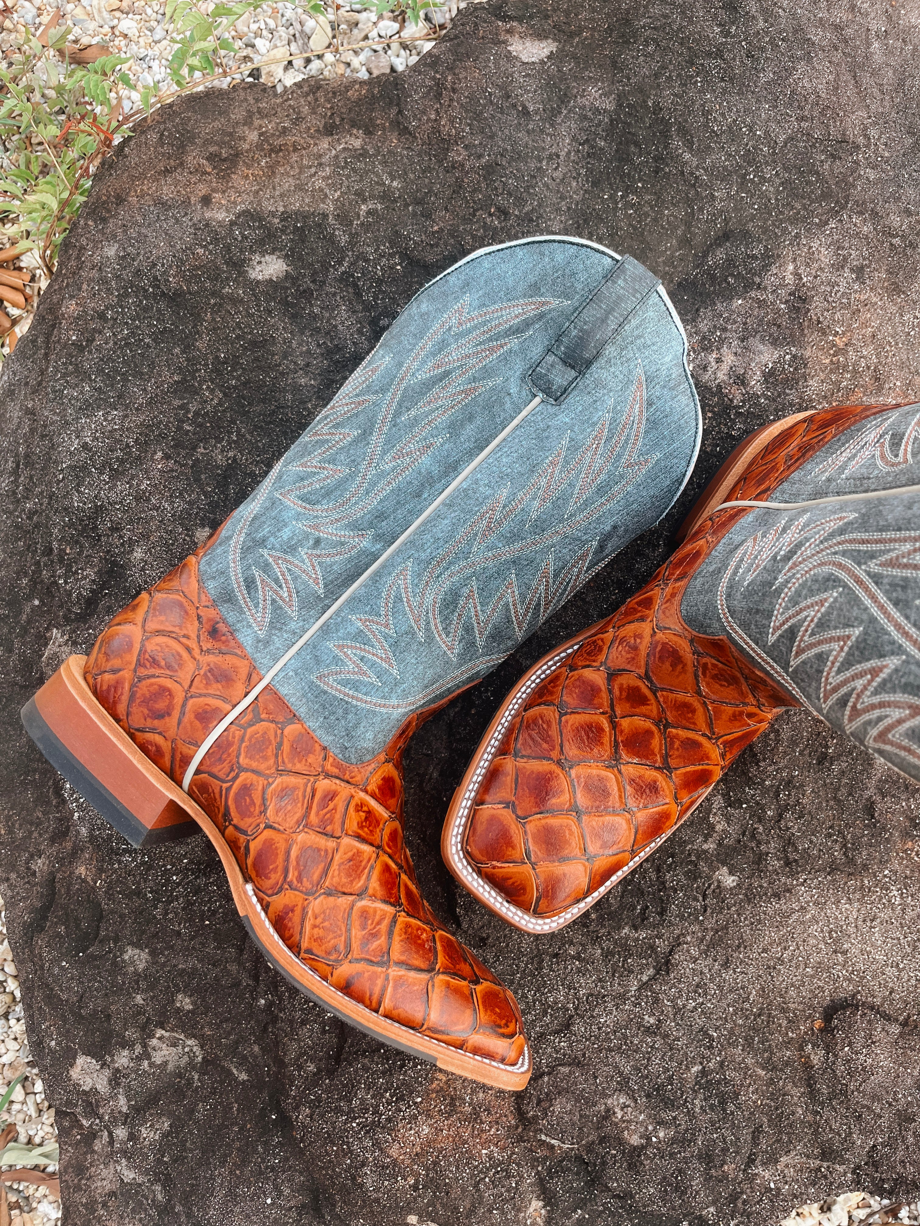 BOTA DE PESCADO HORSEPOWER COGNAC