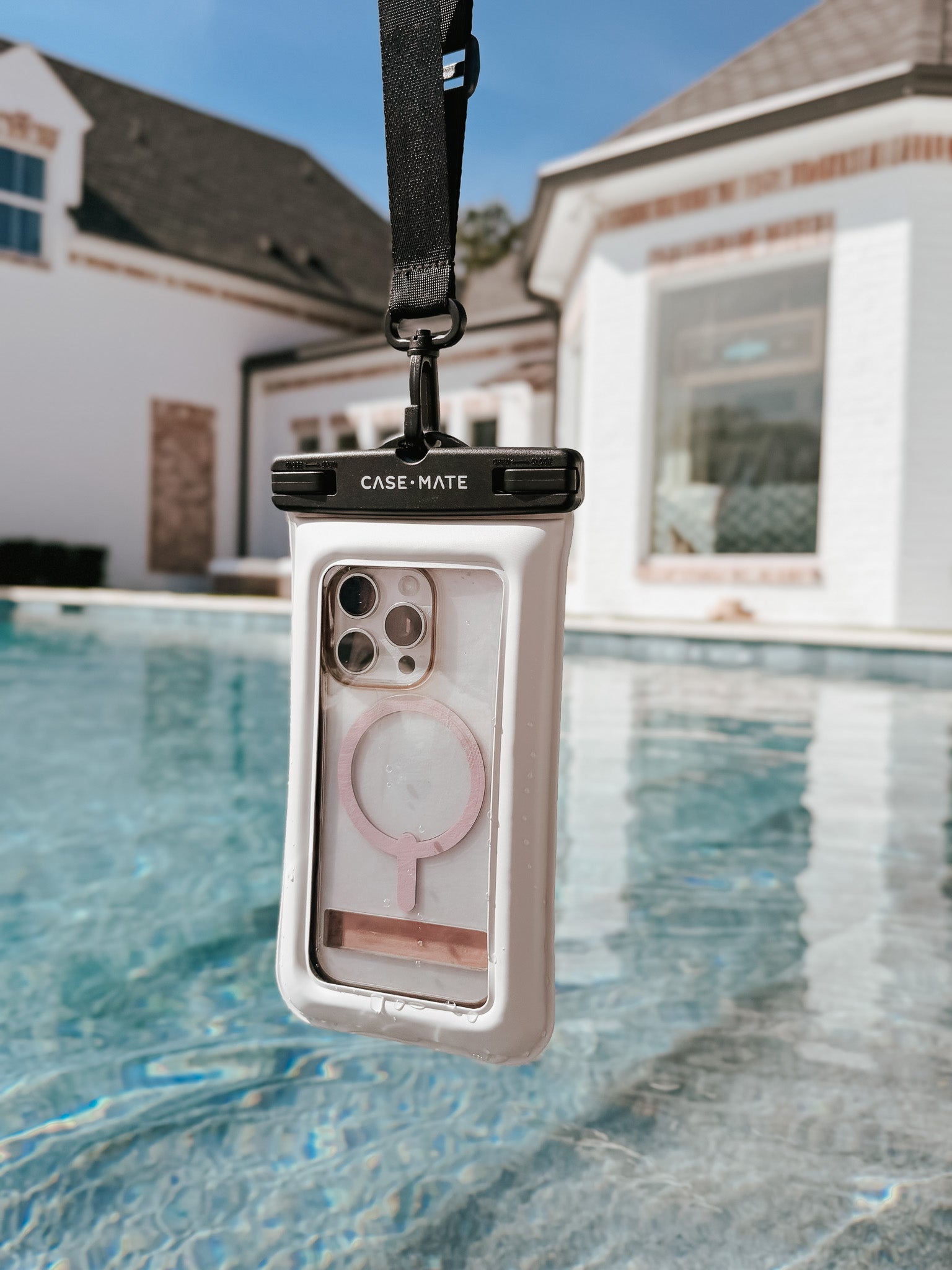 Waterproof Floating Phone Pouch - Sand Dollar