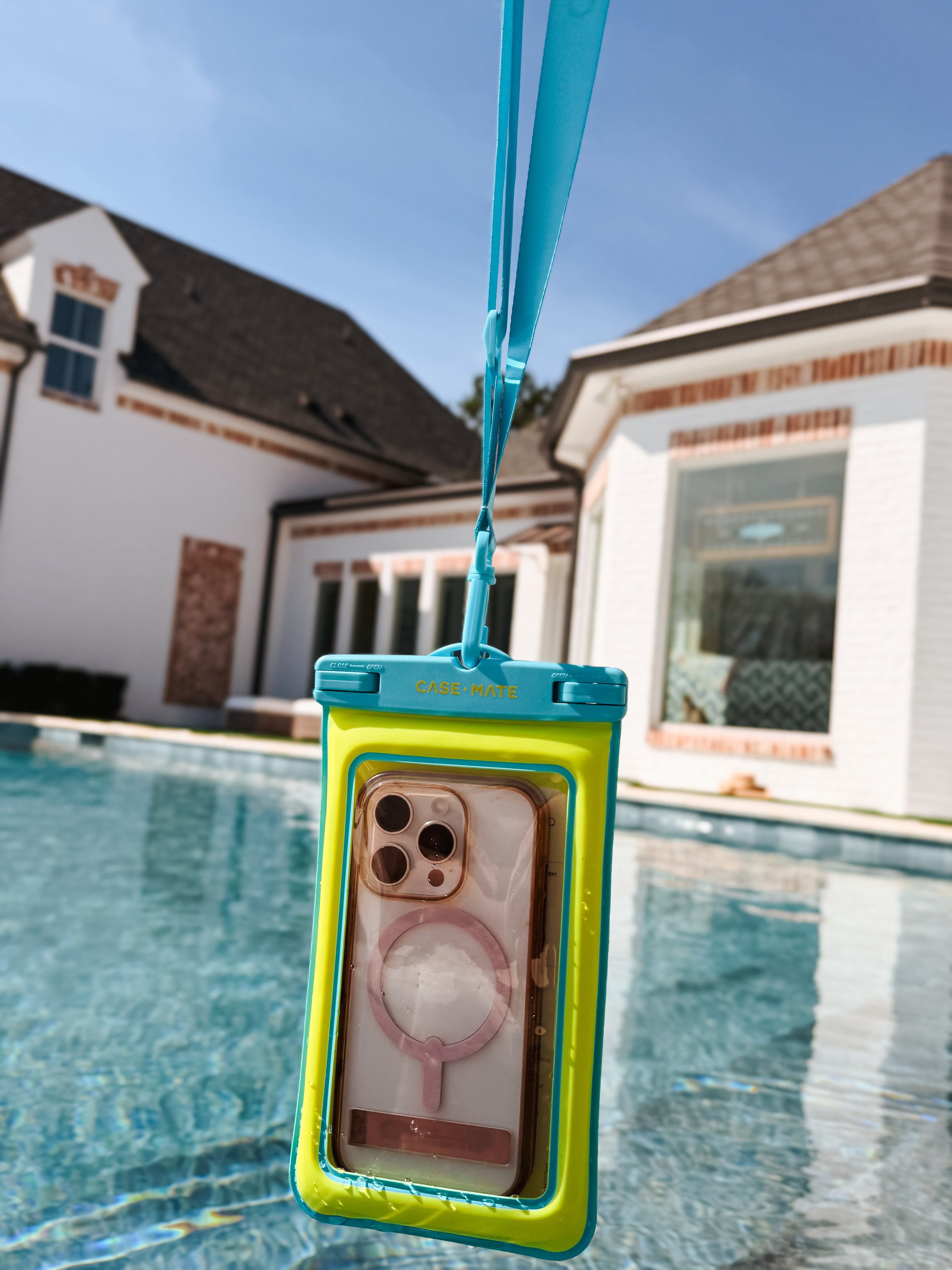 Waterproof Floating Phone Pouch - Citrus Splash