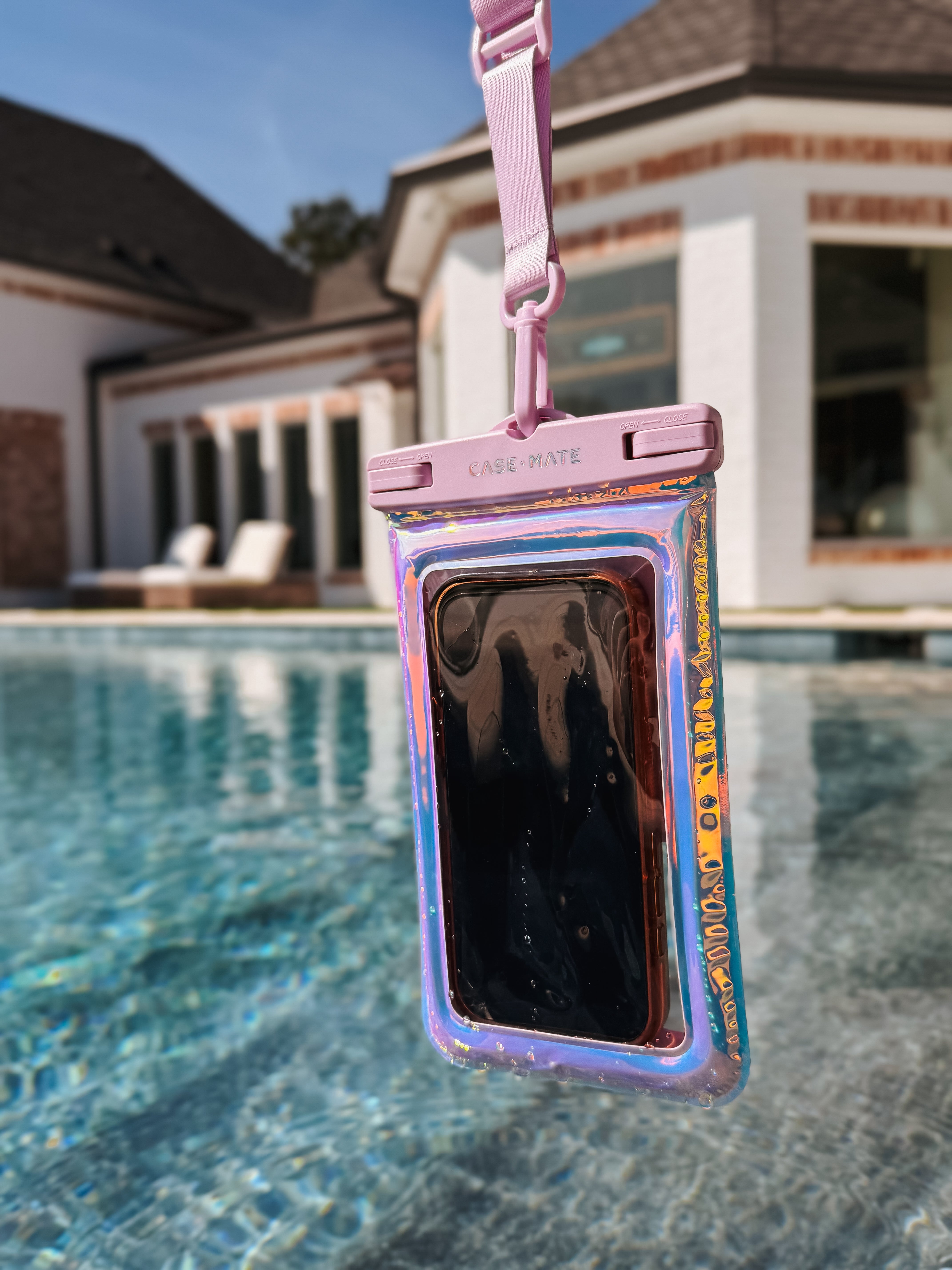 Waterproof Floating Phone Pouch - Iridescent