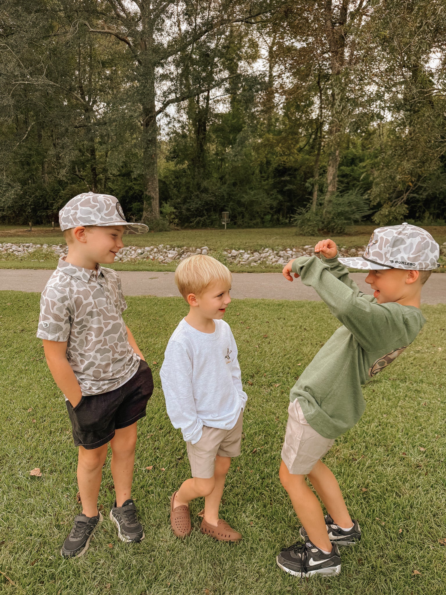 Youth Burlebo Ducks Flying In Long Sleeve T-Shirt - Heather Olive