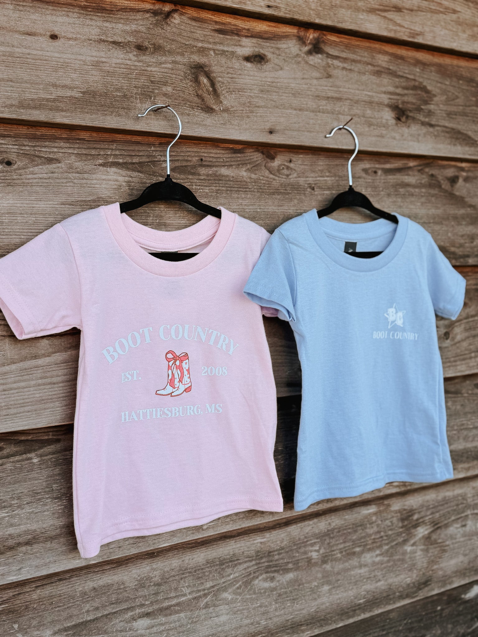 Youth Boot Country Tee in Pink