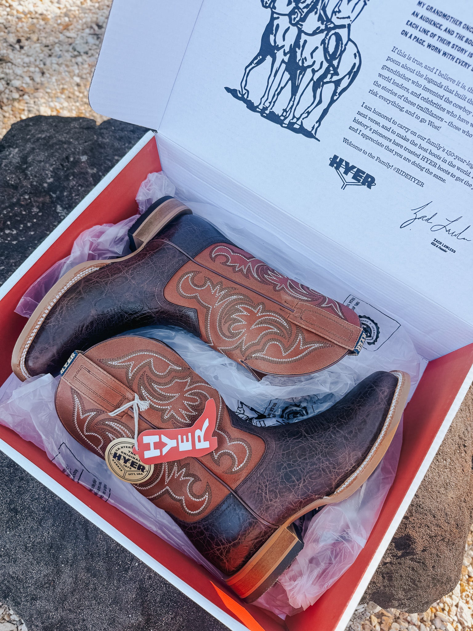 Men's Hyer 11" Bucklin Tan Boots