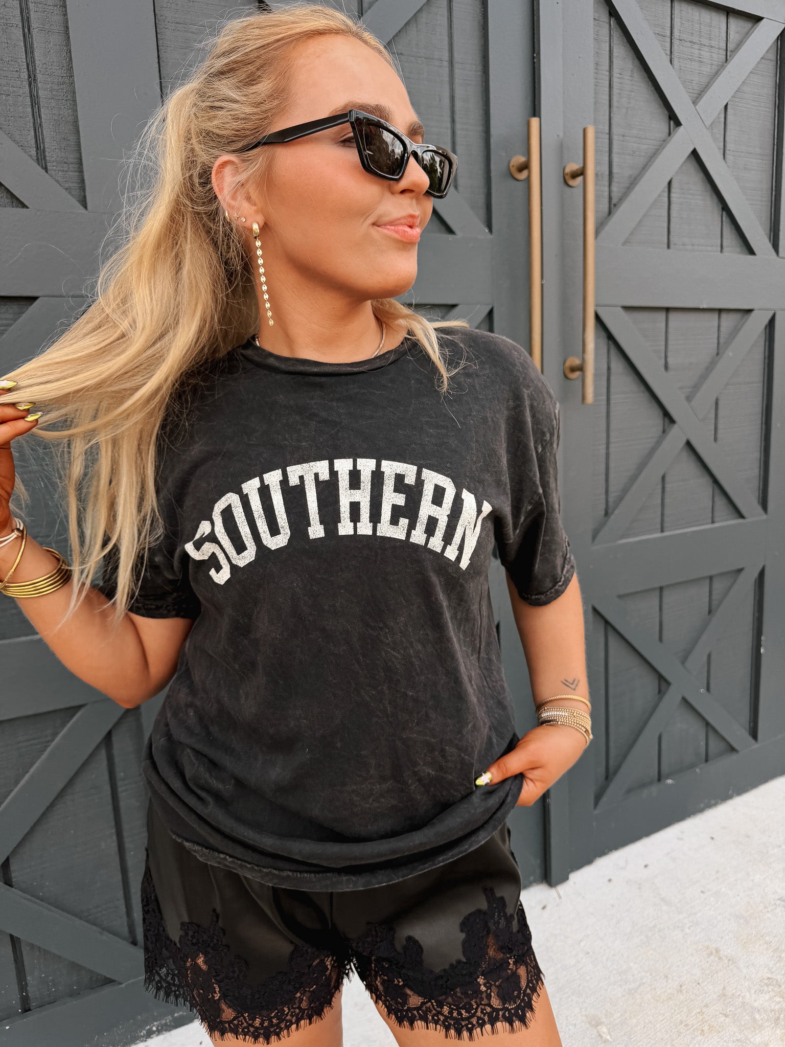 Southern Mineral Wash Tee in Black