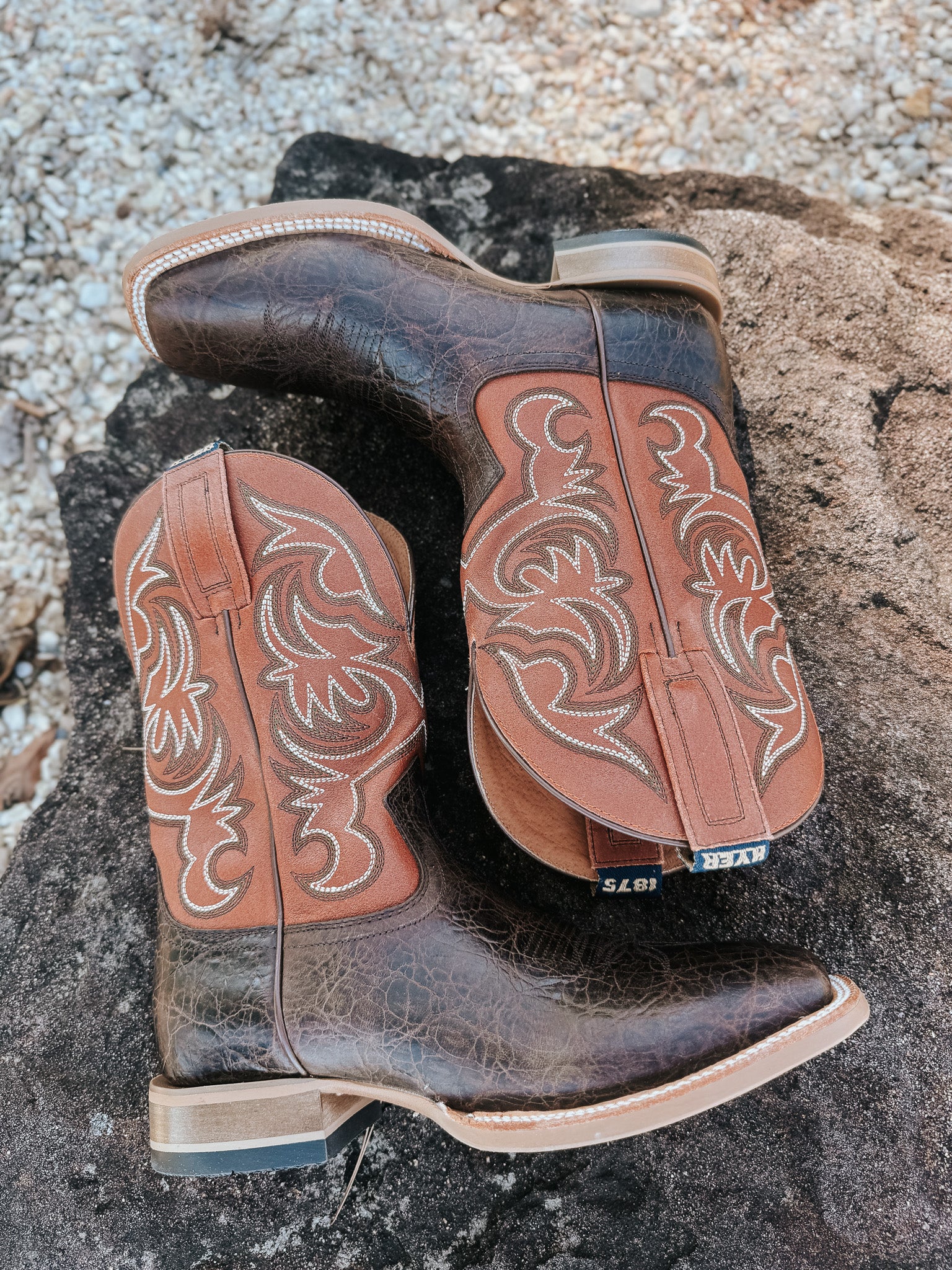 Men's Hyer 11" Bucklin Tan Boots