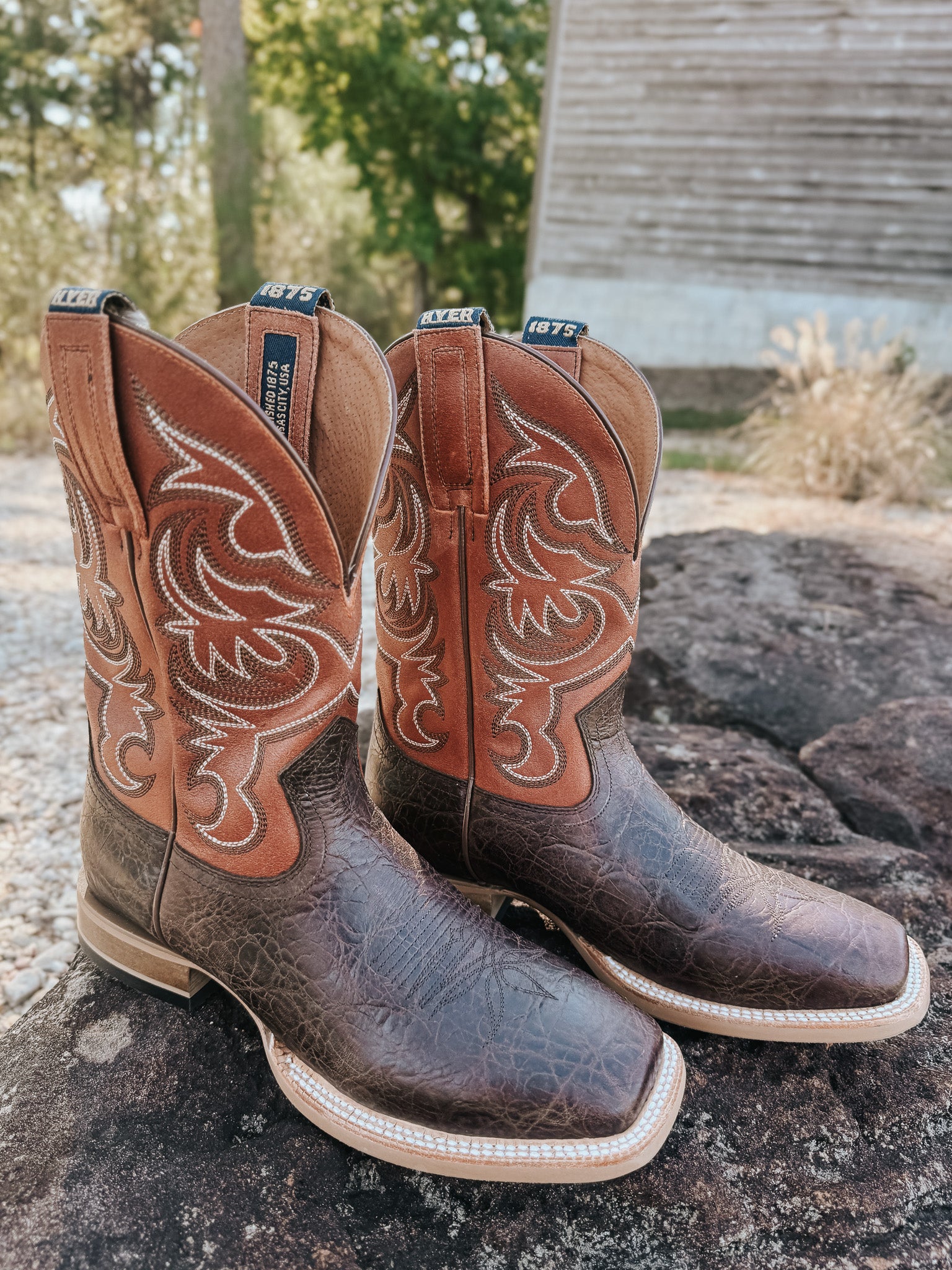 Men's Hyer 11" Bucklin Tan Boots