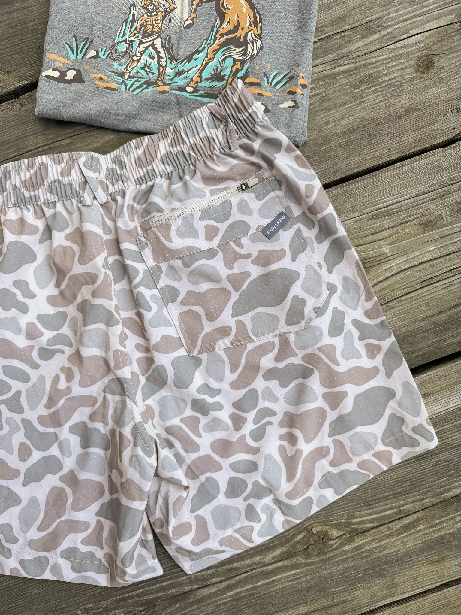 Men's Burlebo 7" Everyday Short - Classic Deer Camo - Grey Pocket