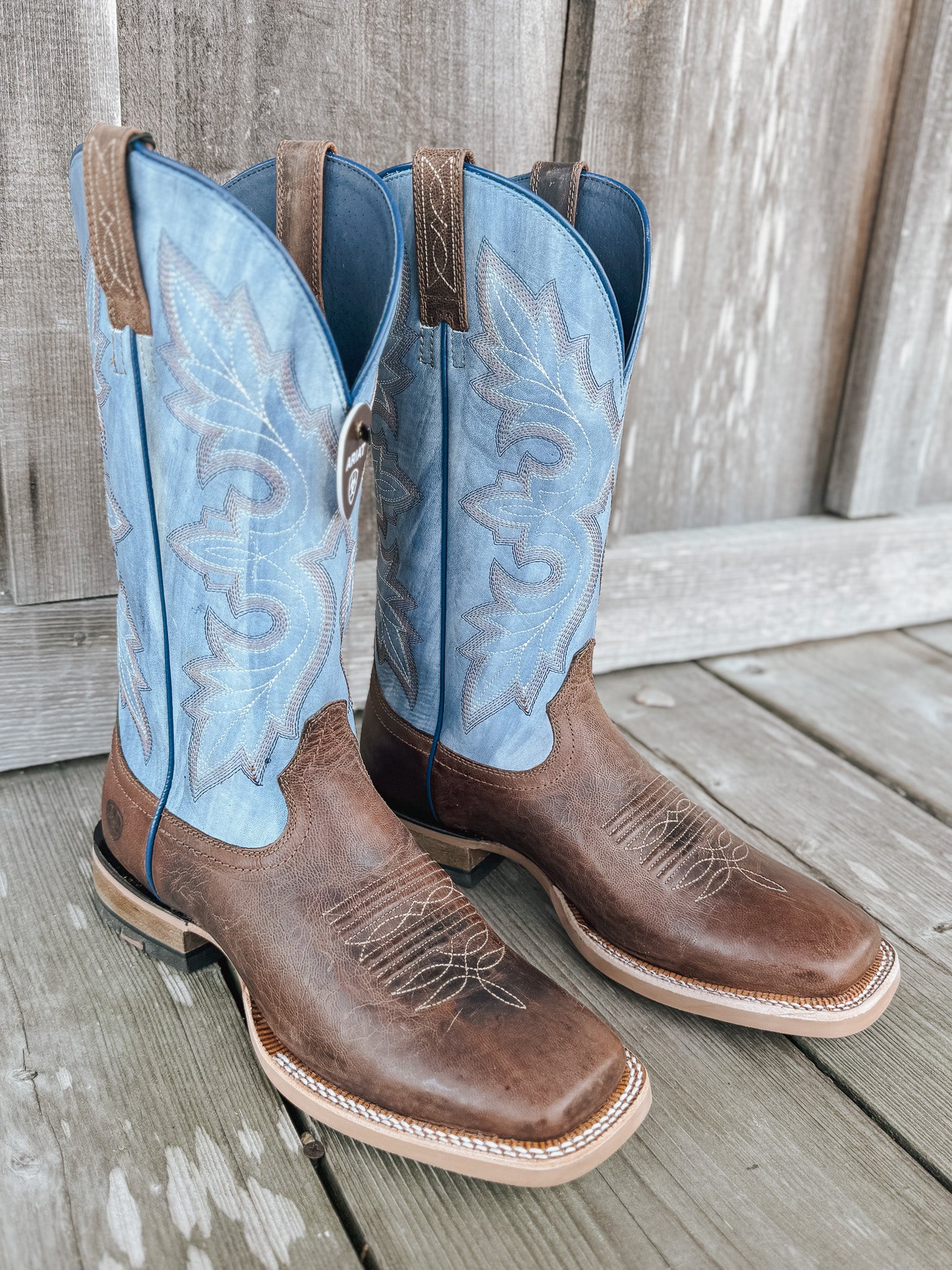 Men's Ariat Standout Cowboy Boots 10.5 / D Men's Ariat Standout Cowboy Boots 10.5 / D