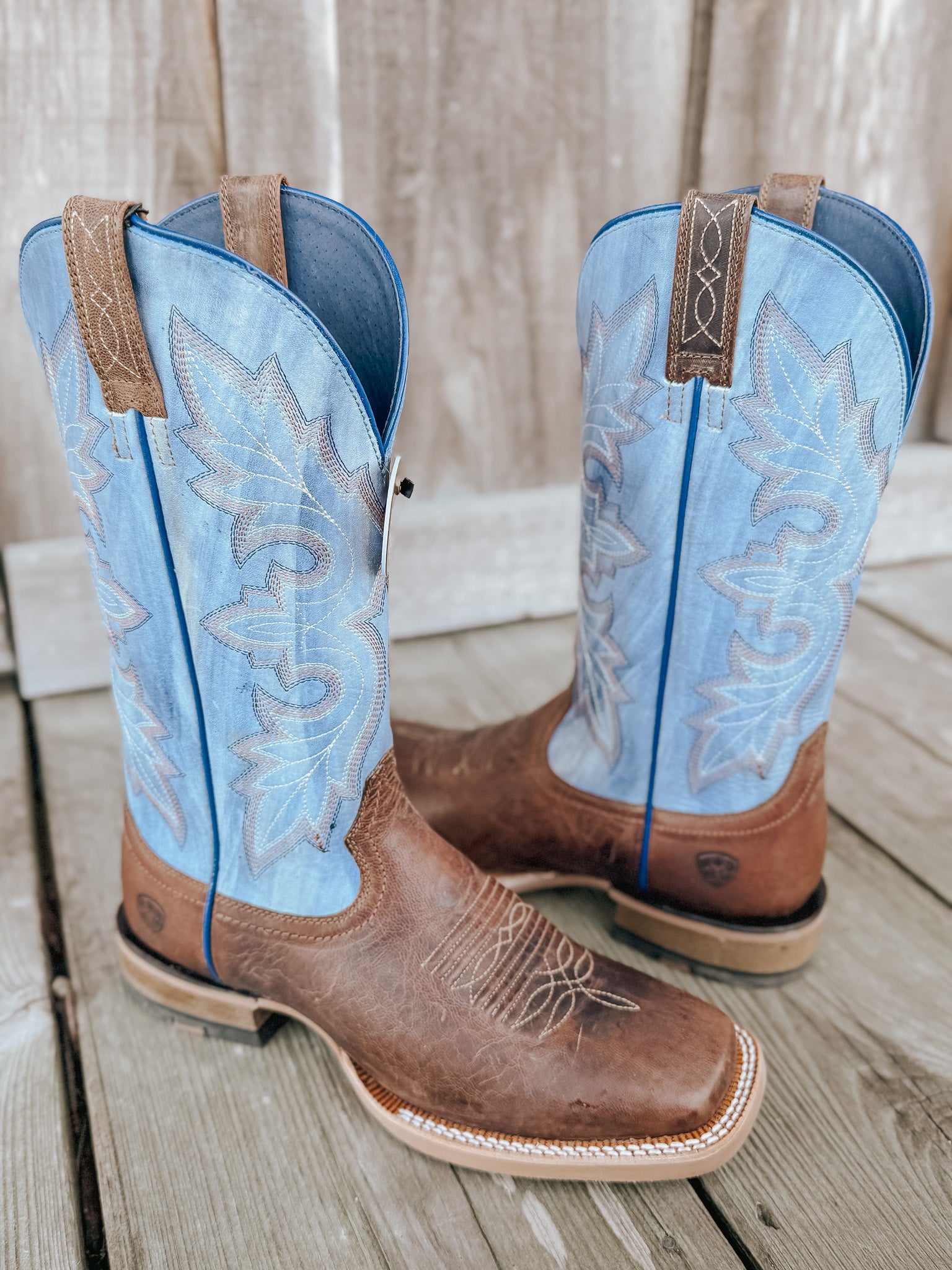 Men's Ariat Standout Cowboy Boots