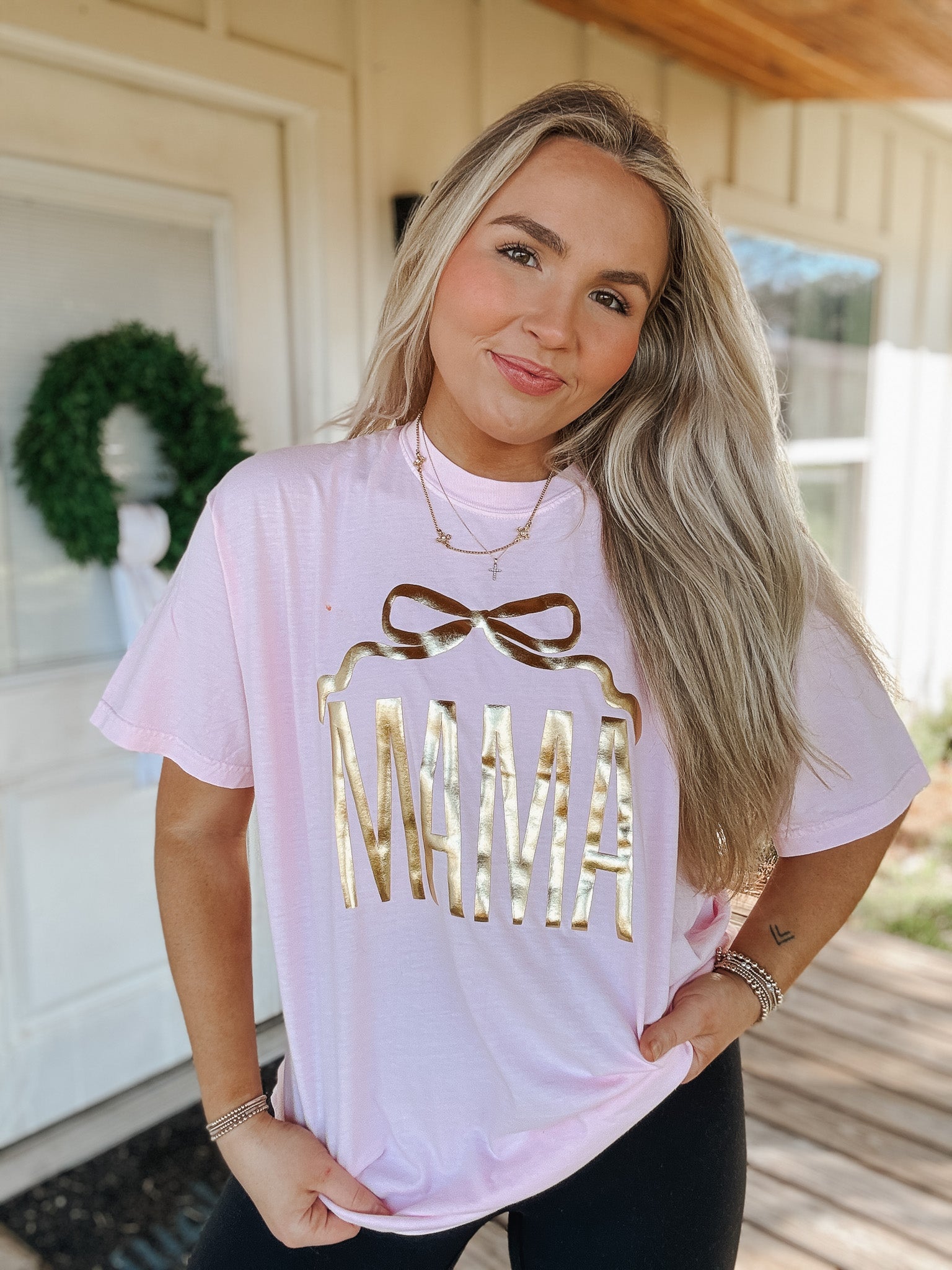 Mama Gold Bow Puff Tee