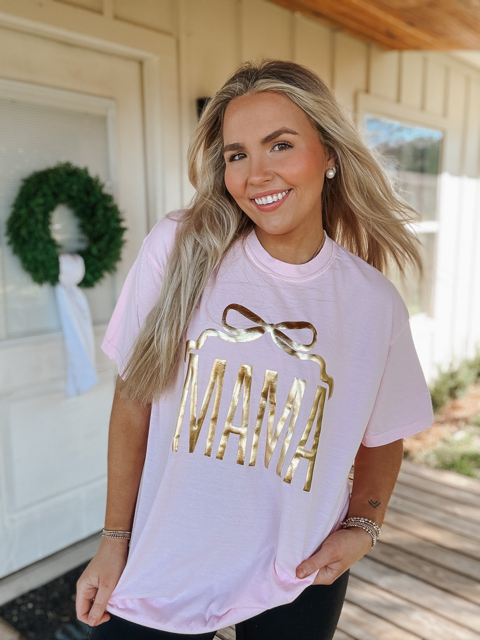 Mama Gold Bow Puff Tee