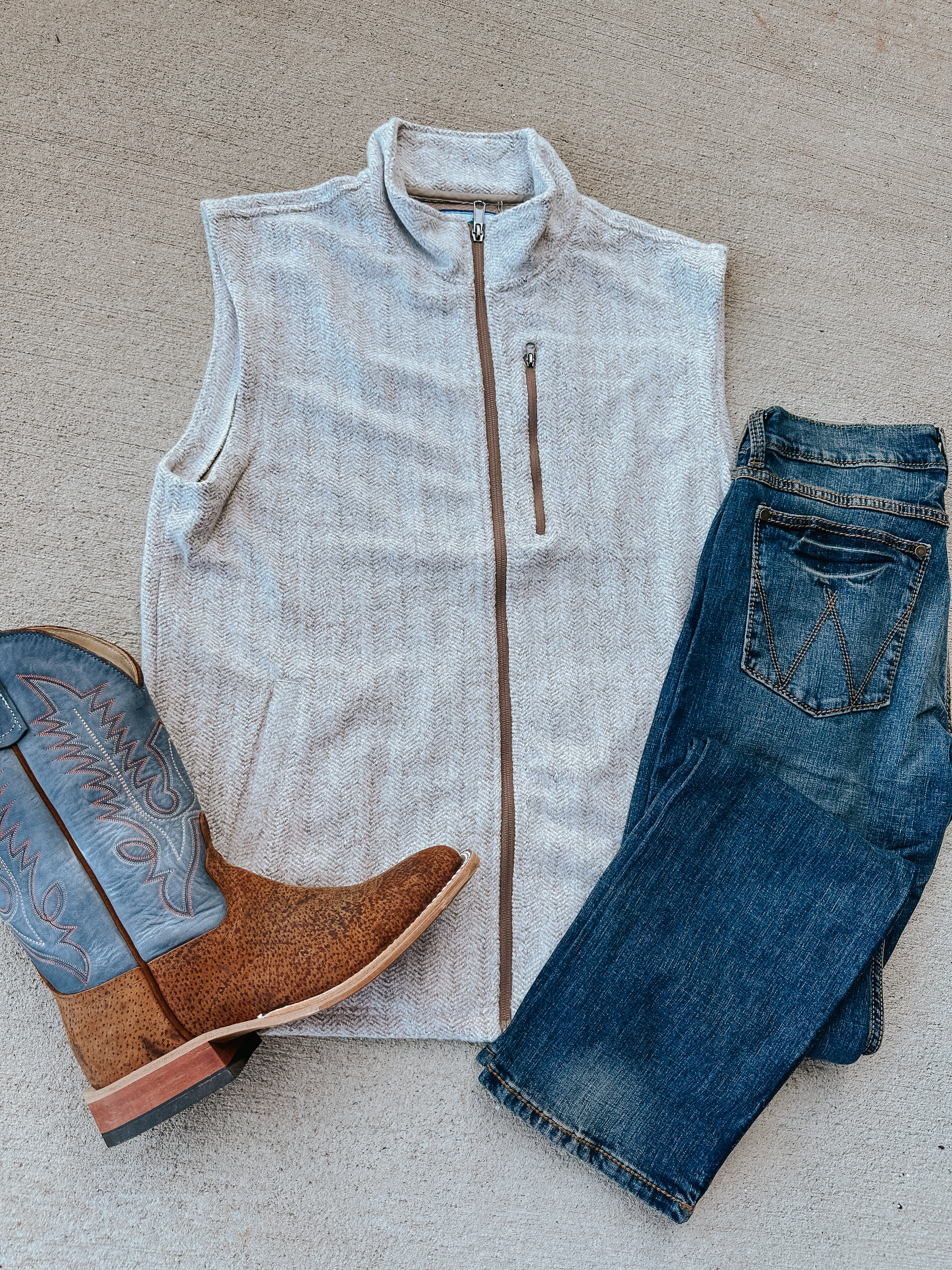 Men's Properly Tied Upland Vest in Cream