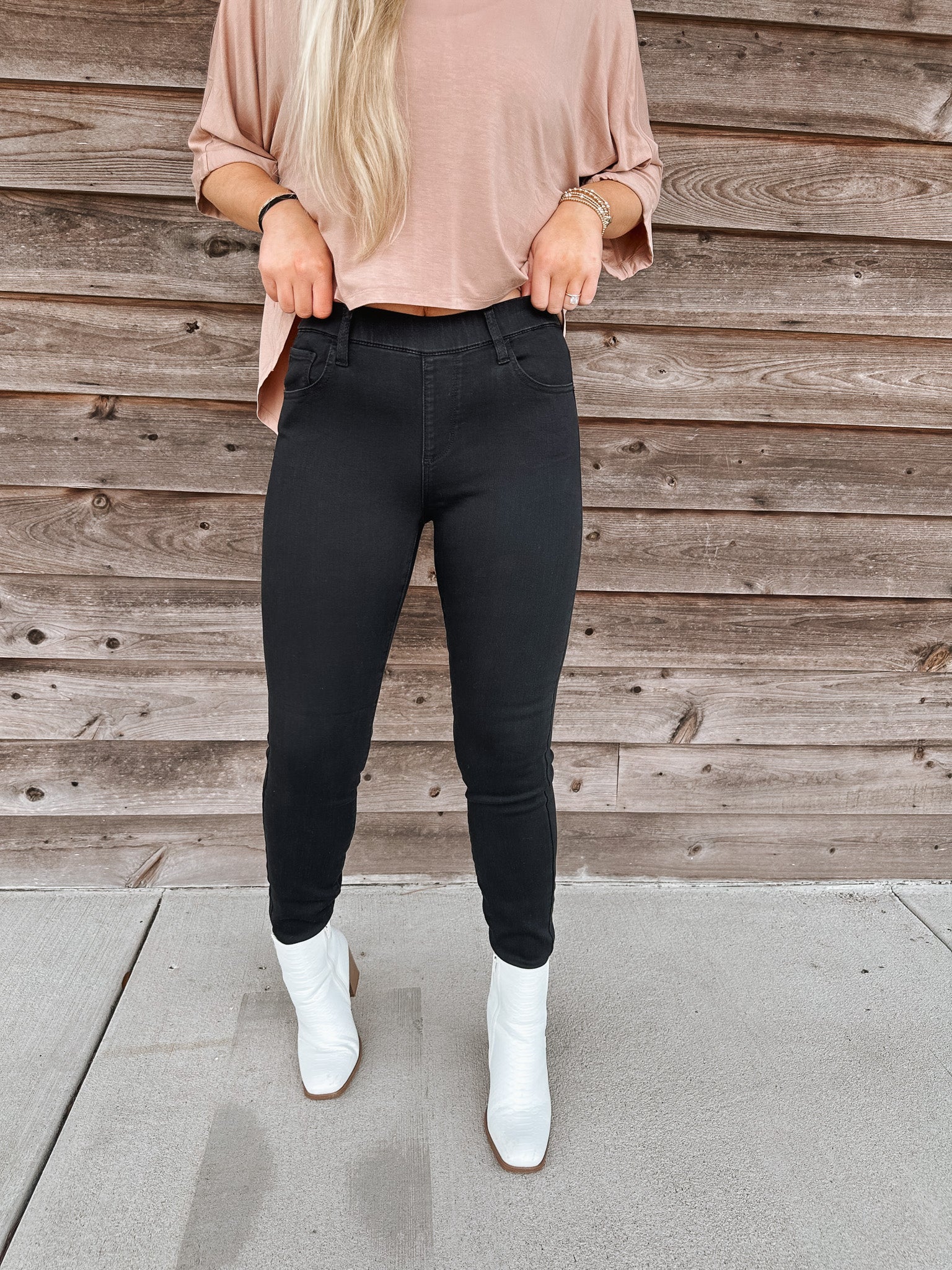 The Lauren Comfort Pull On Skinny Jeans In Black