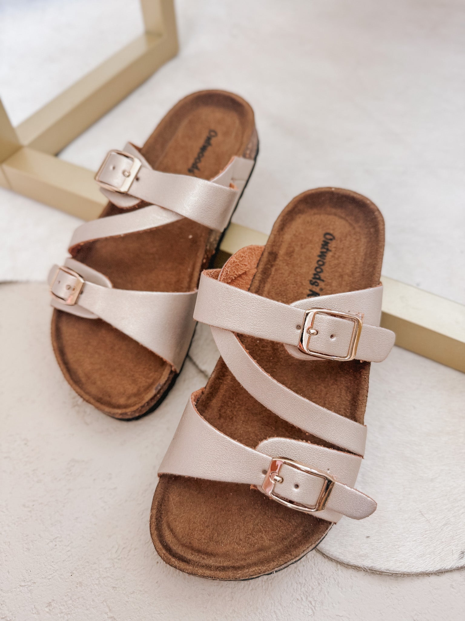 Kid's Summer Sandals in Gold
