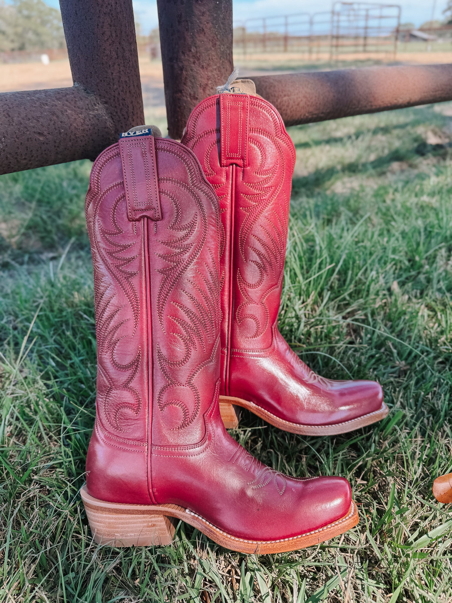 Women's Hyer 13" Leawood Red Boots