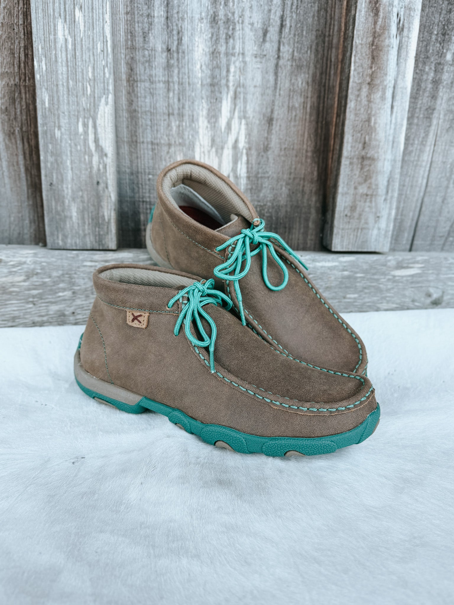 Women's Twisted X Chukka Driving Moc in Turquoise – Boot Country