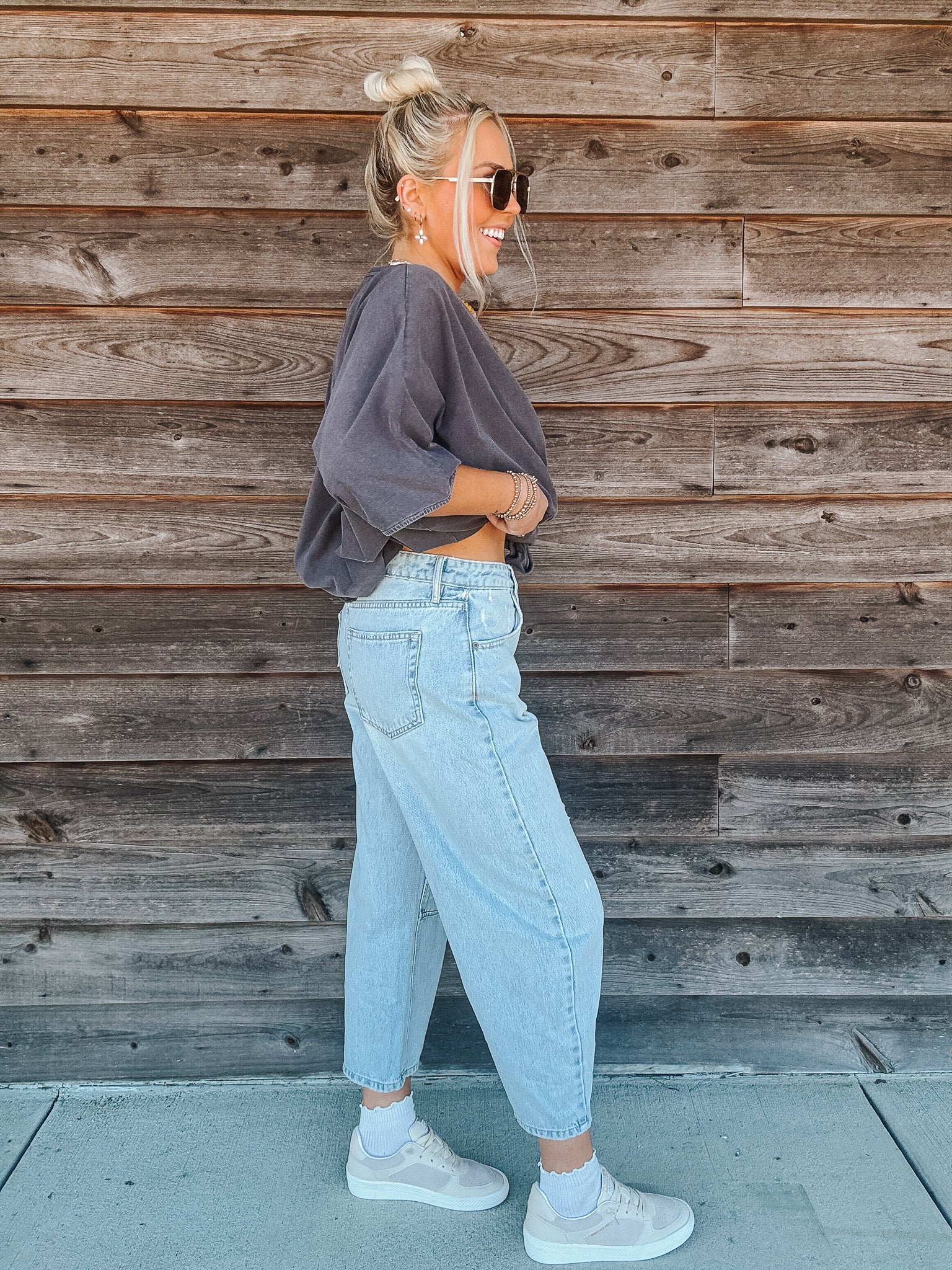 The Sammie Light Wash Crop Barrel Jean