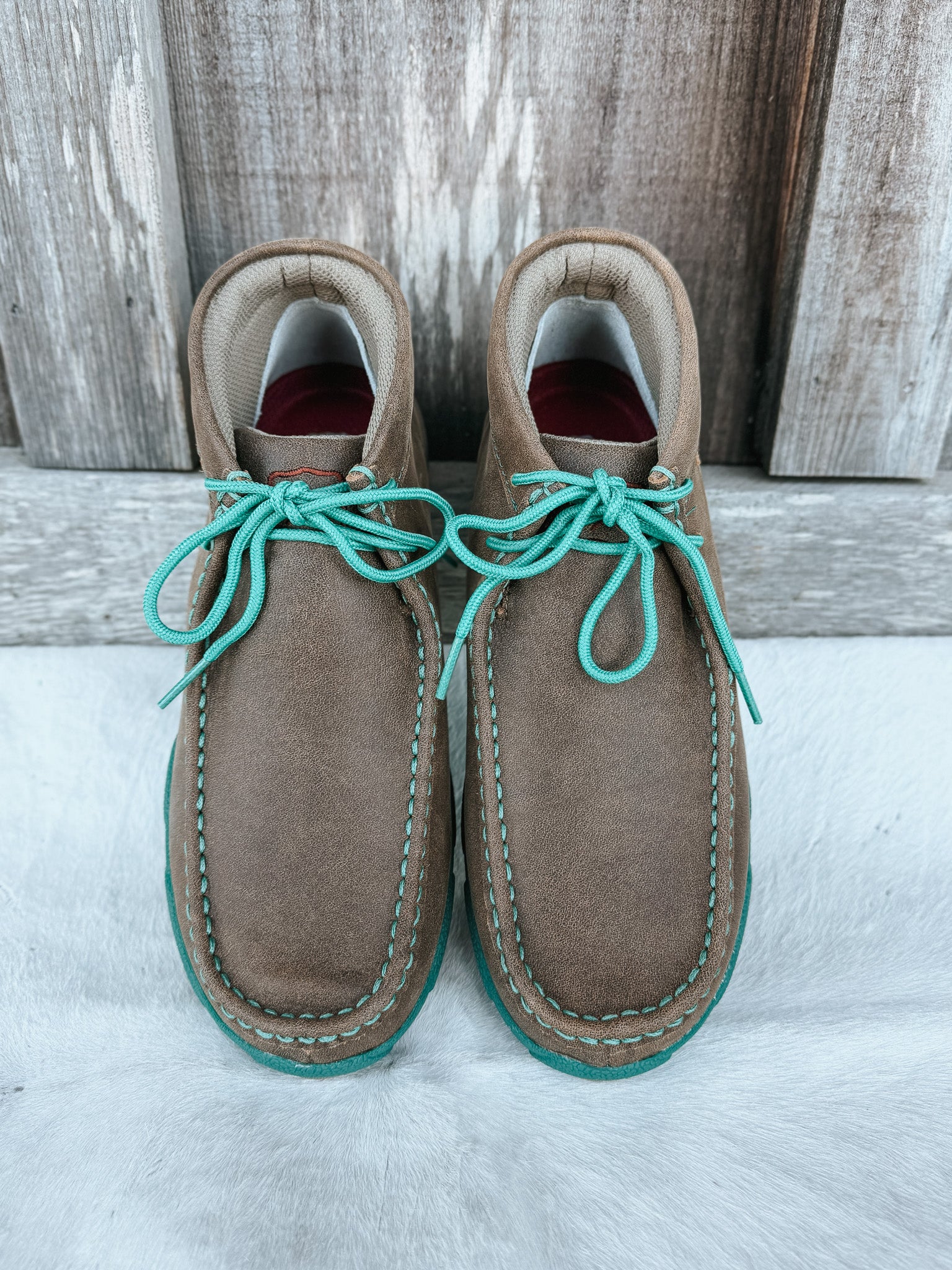 MOC DE CONDUCCIÓN CHUKKA TWISTED X TURQUESA PARA MUJER – Boot Country