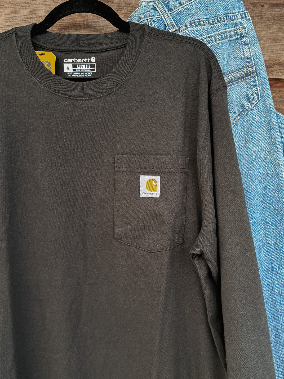 Carhartt Dearborn Loose LS T-Shirt in Black