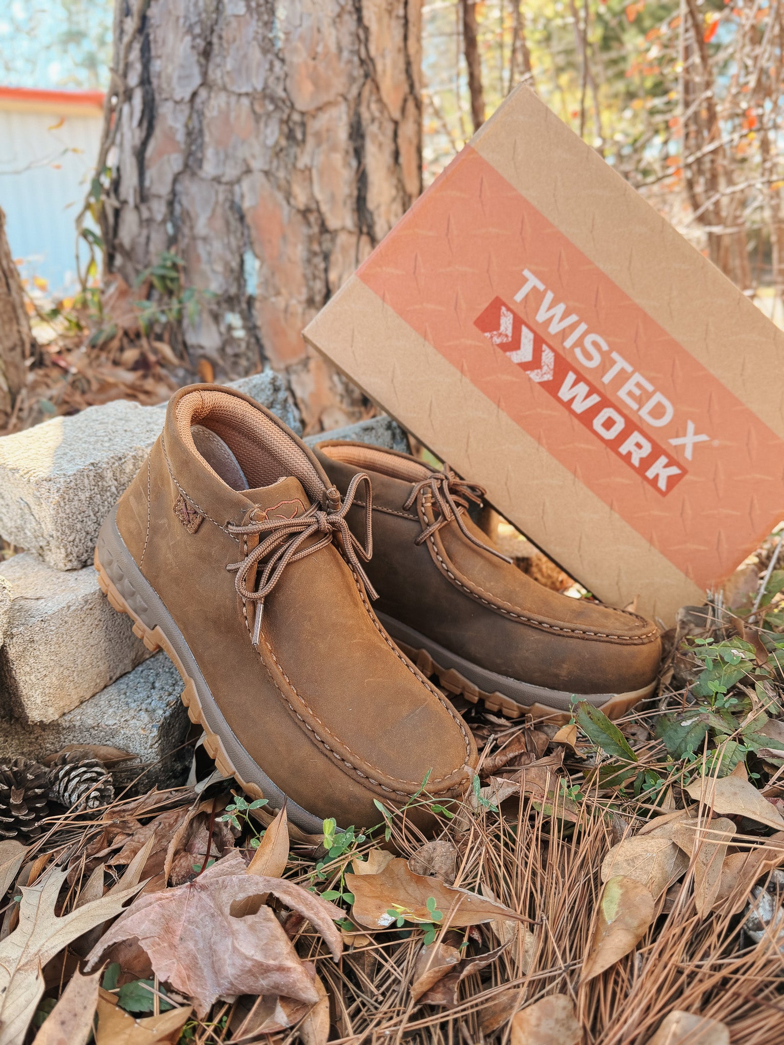 WOMEN'S TWISTED X COMPOSITE TOE WORK CHUKKA DRIVING MOC