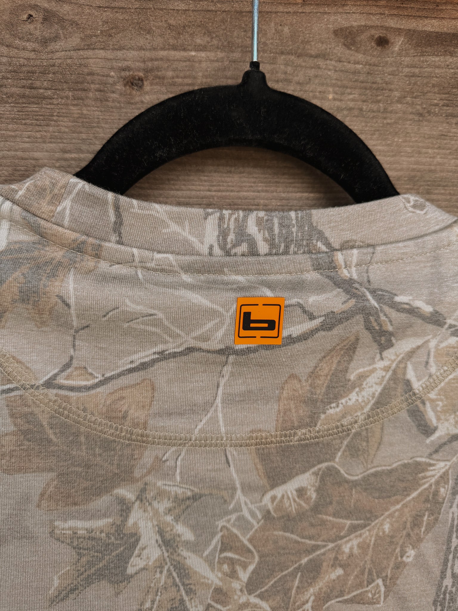 Banded Sunday Camo Tee | Realtree Xtra Grey