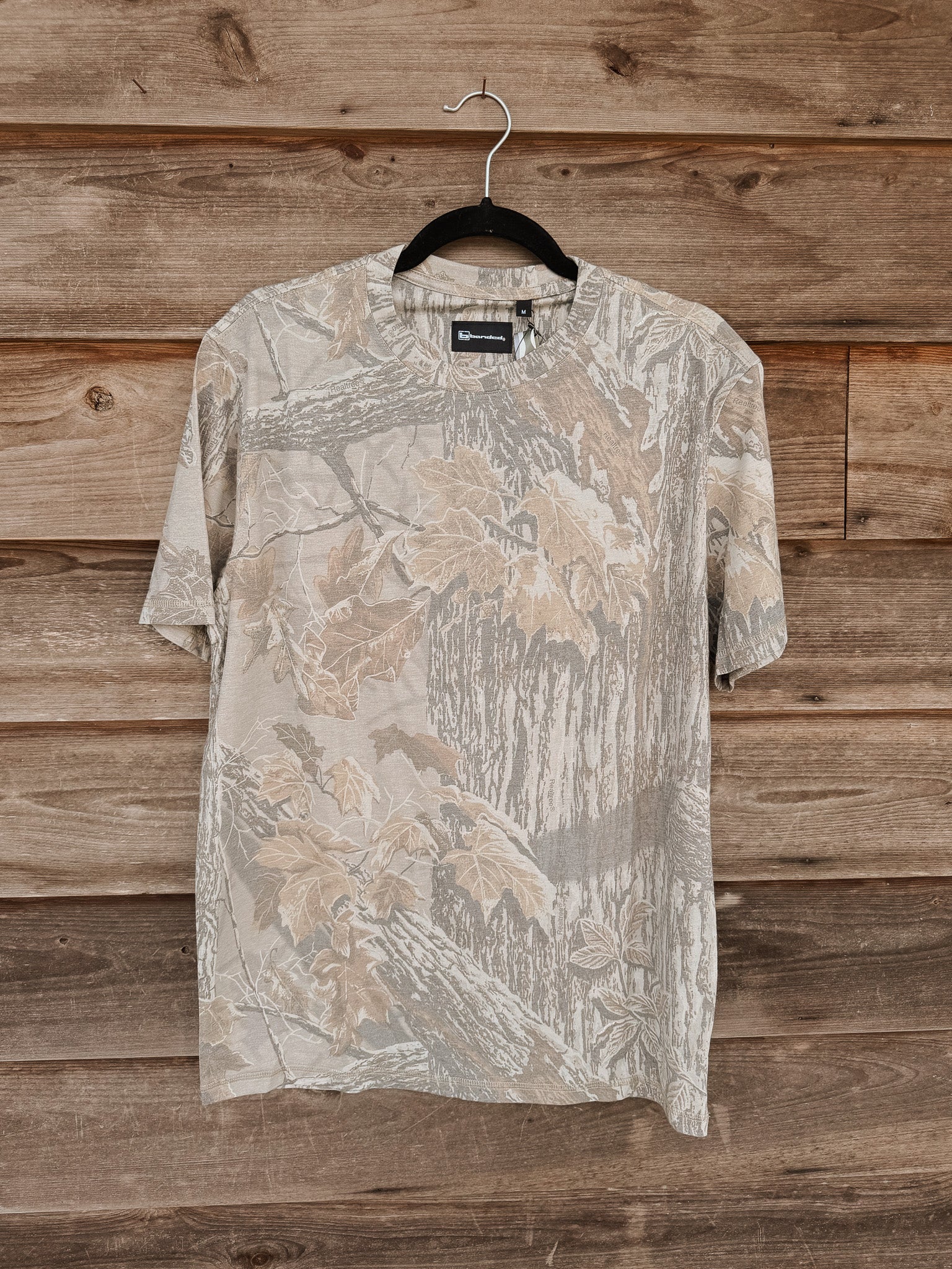 Banded Men's Essential Tee | Realtree Xtra Grey