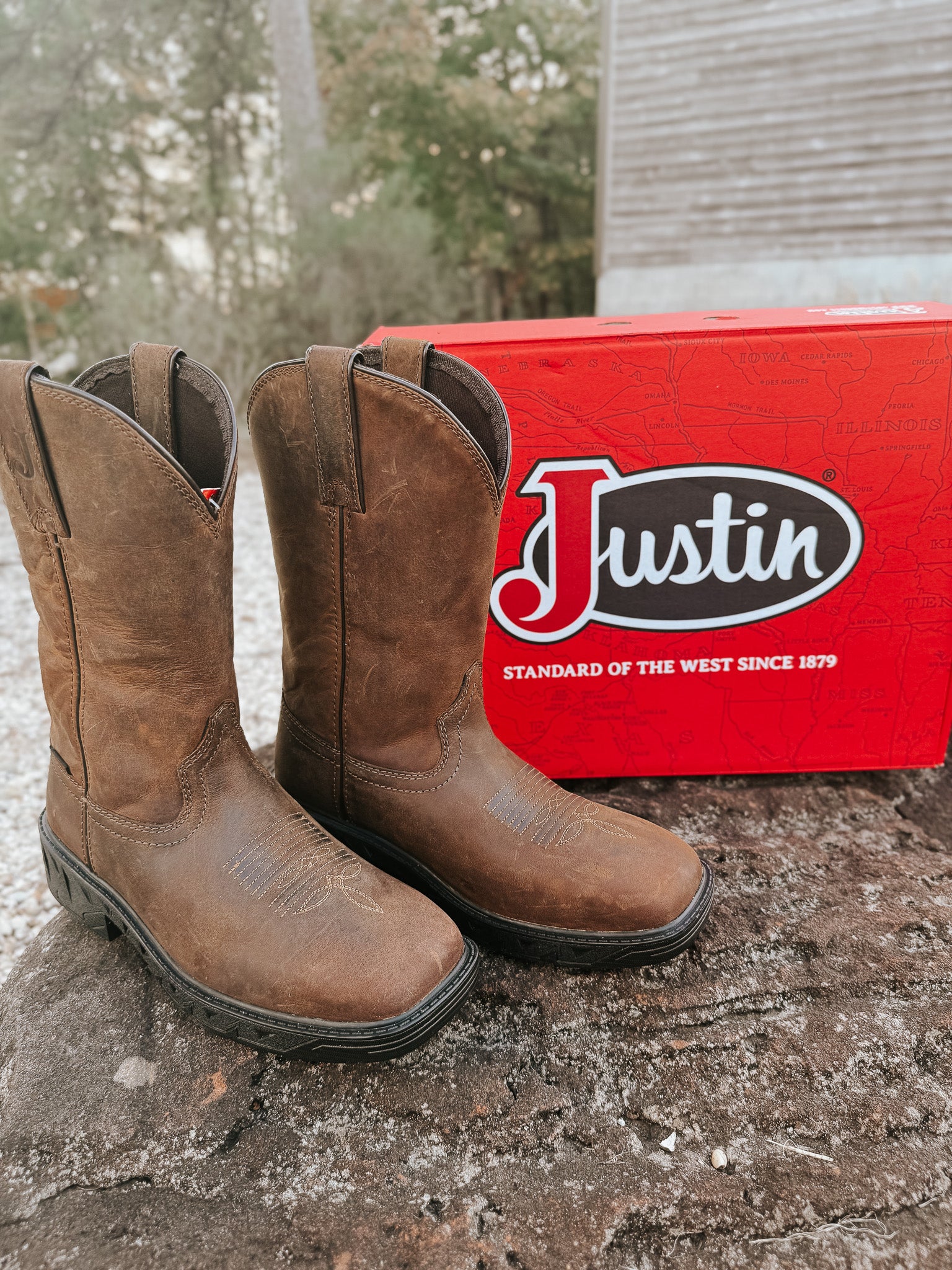 Justin Men's 11" Trencher Square Toe Waterproof Boots
