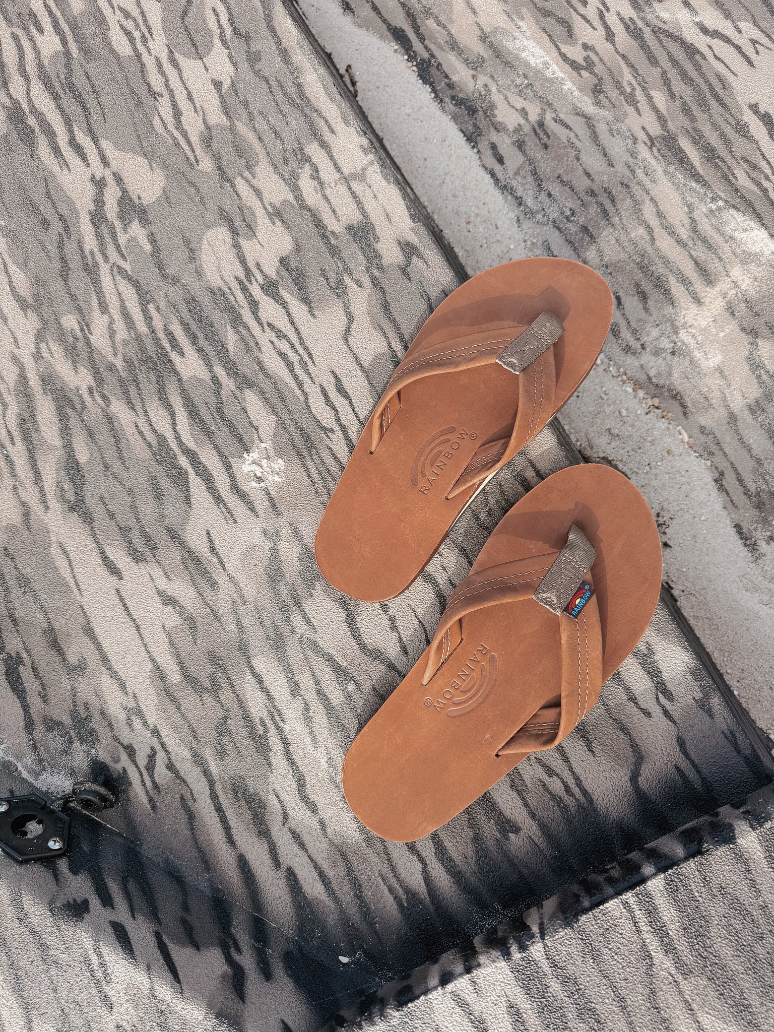 Rainbow Sandals | Men's Single Layer Premier Leather Sandals in Redwood