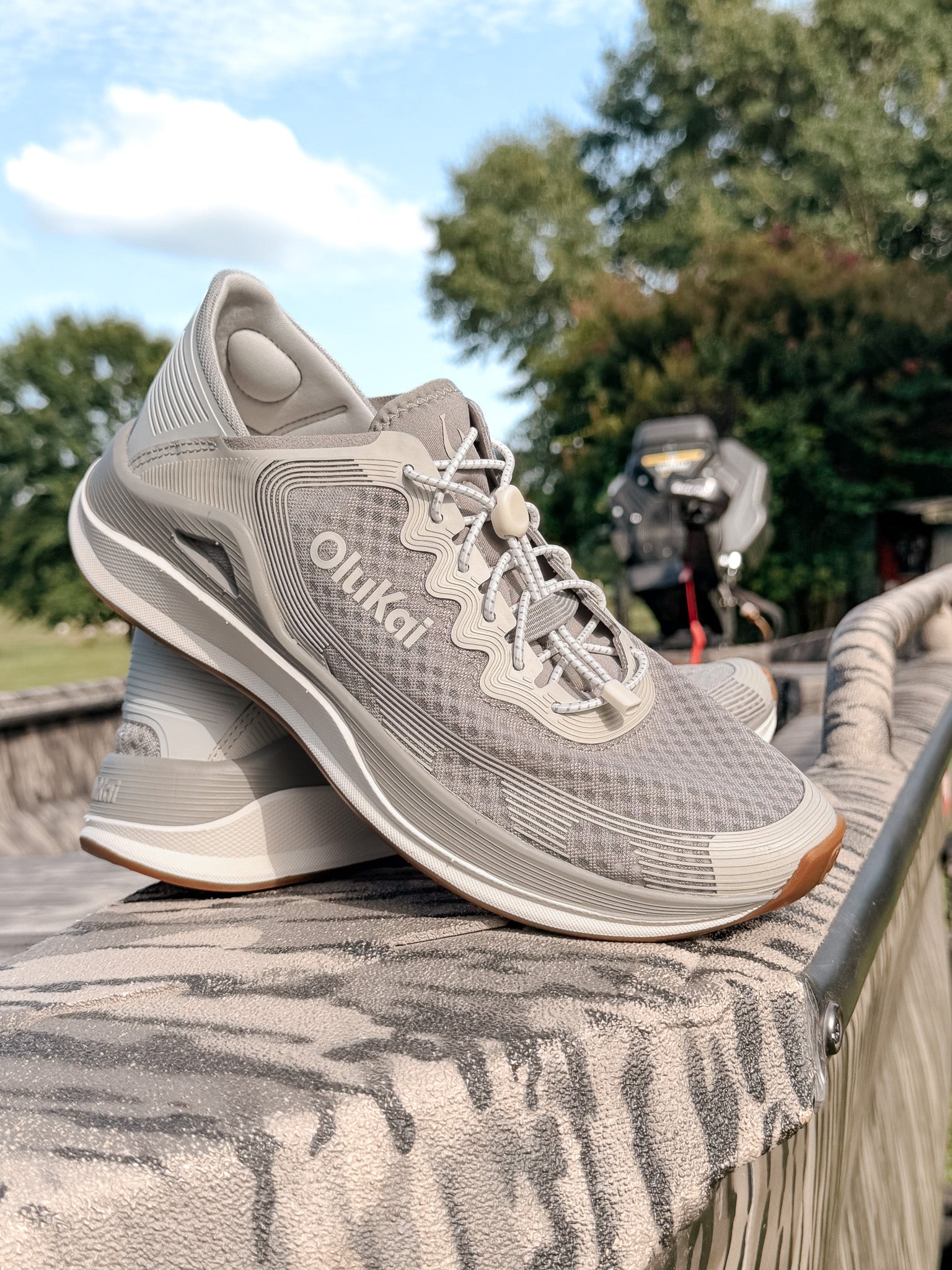 Men's OluKai Ahi Sneakers in Ash/Sterling