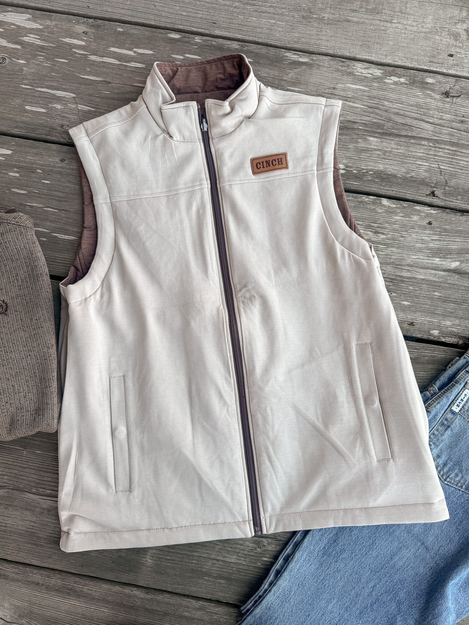 Men's Cinch Reversible Burgundy/Cream Vest