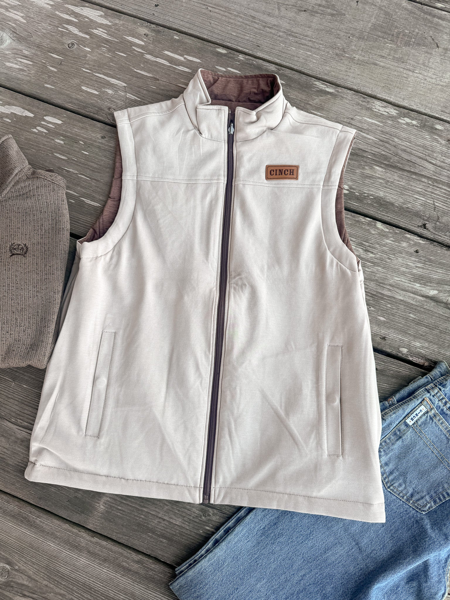 Men's Cinch Reversible Burgundy/Cream Vest