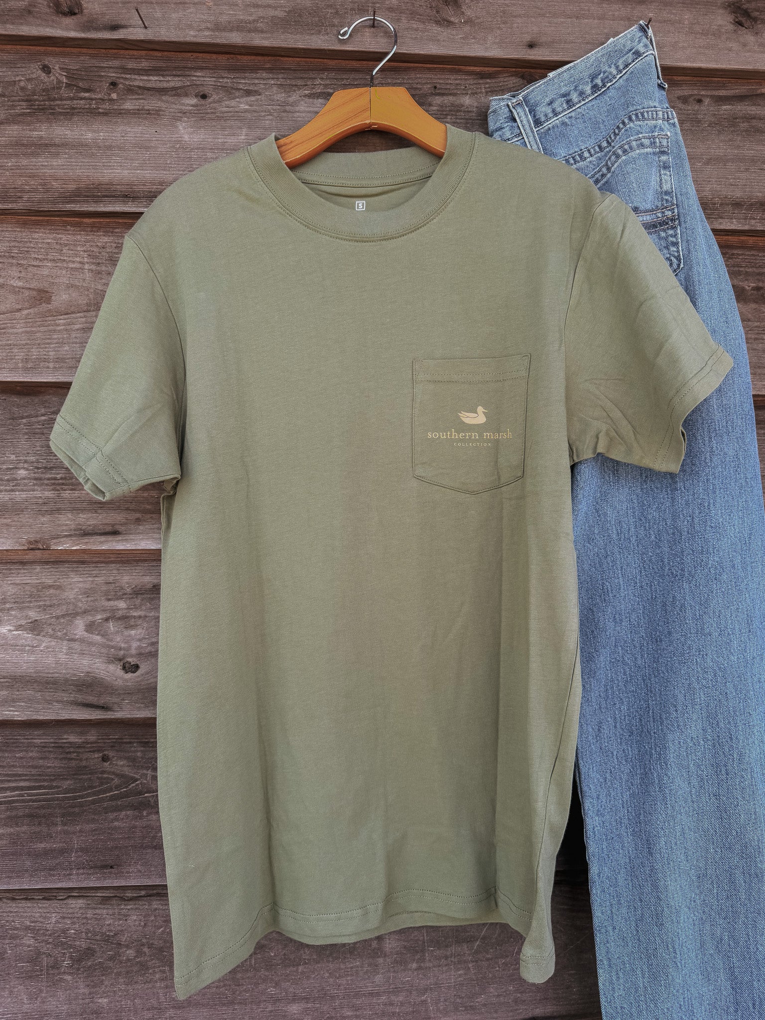 Southern Marsh Inflight Badge T-Shirt in Brigade Olive