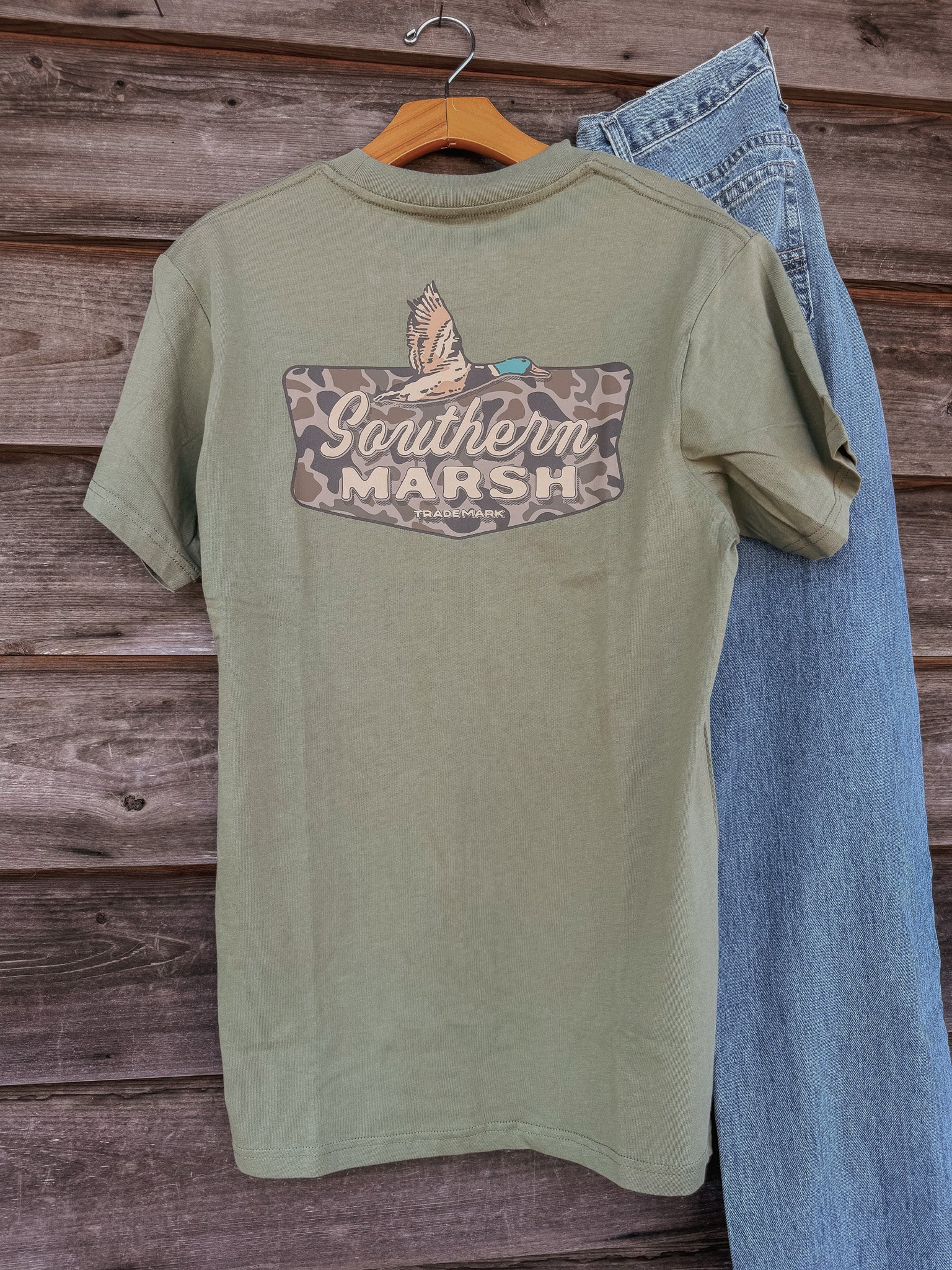 Southern Marsh Inflight Badge T-Shirt in Brigade Olive