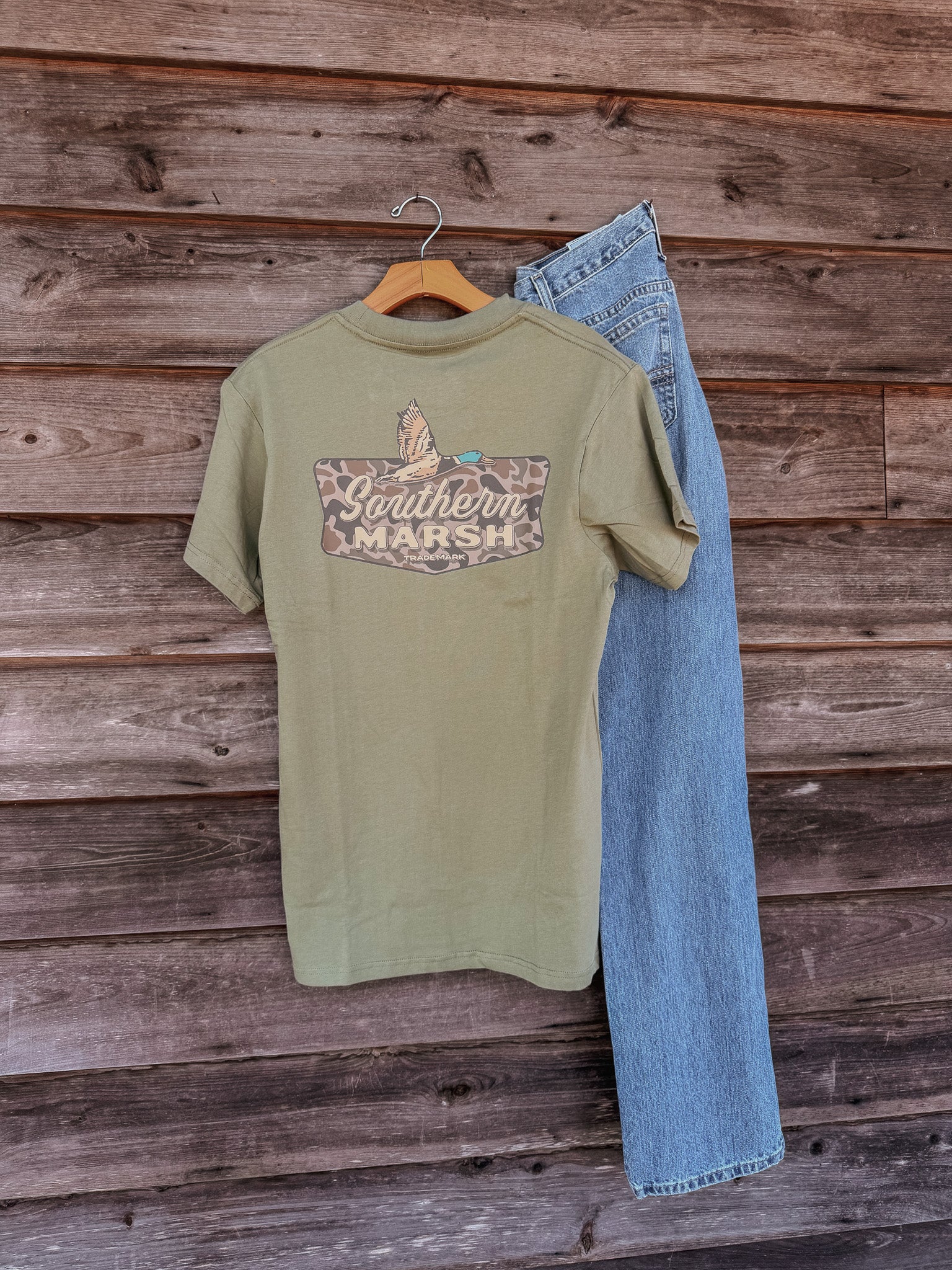 Southern Marsh Inflight Badge T-Shirt in Brigade Olive