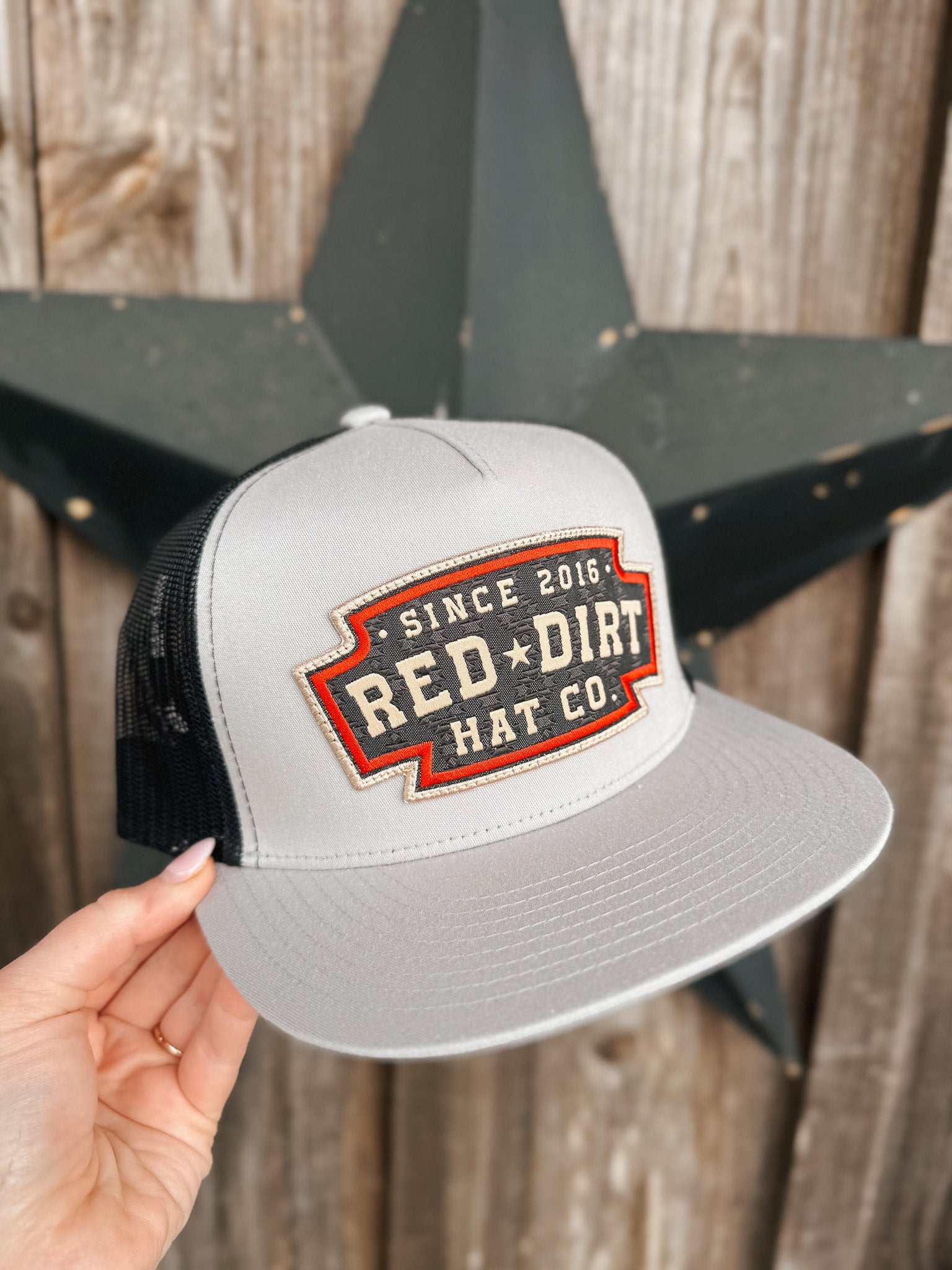 Men's Red Dirt Hat Co. Up in Lights Silver/Black 5P Cap