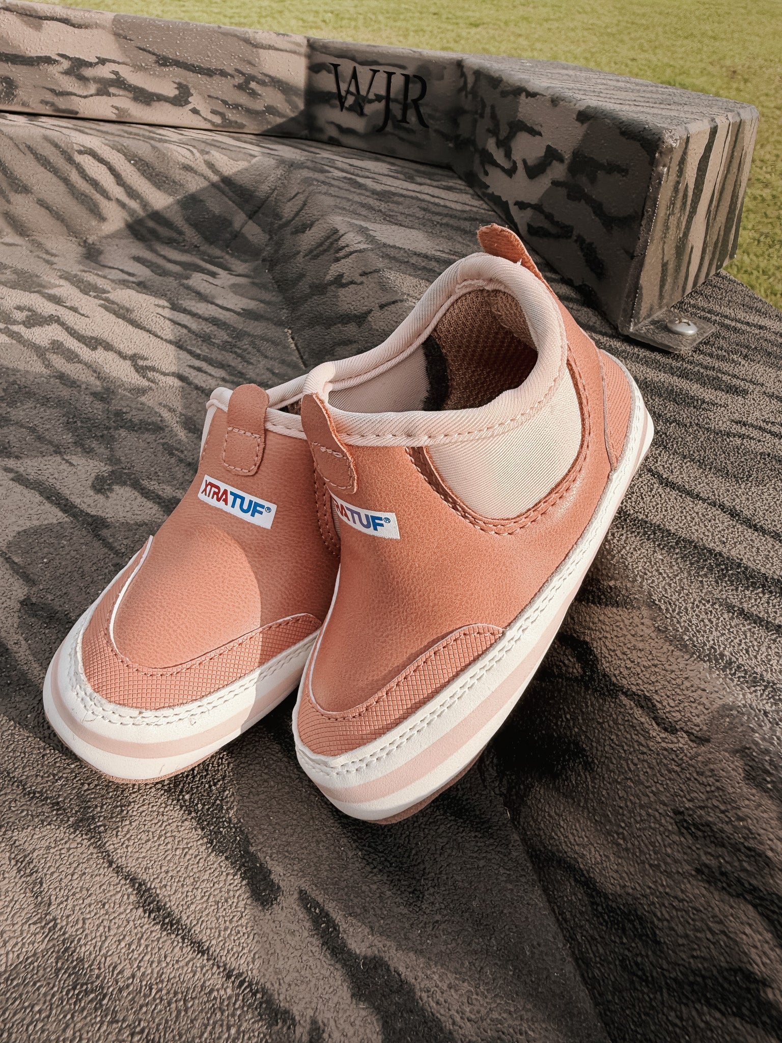 Xtratuf Infant Minnow Ankle Deck Boot in Blush