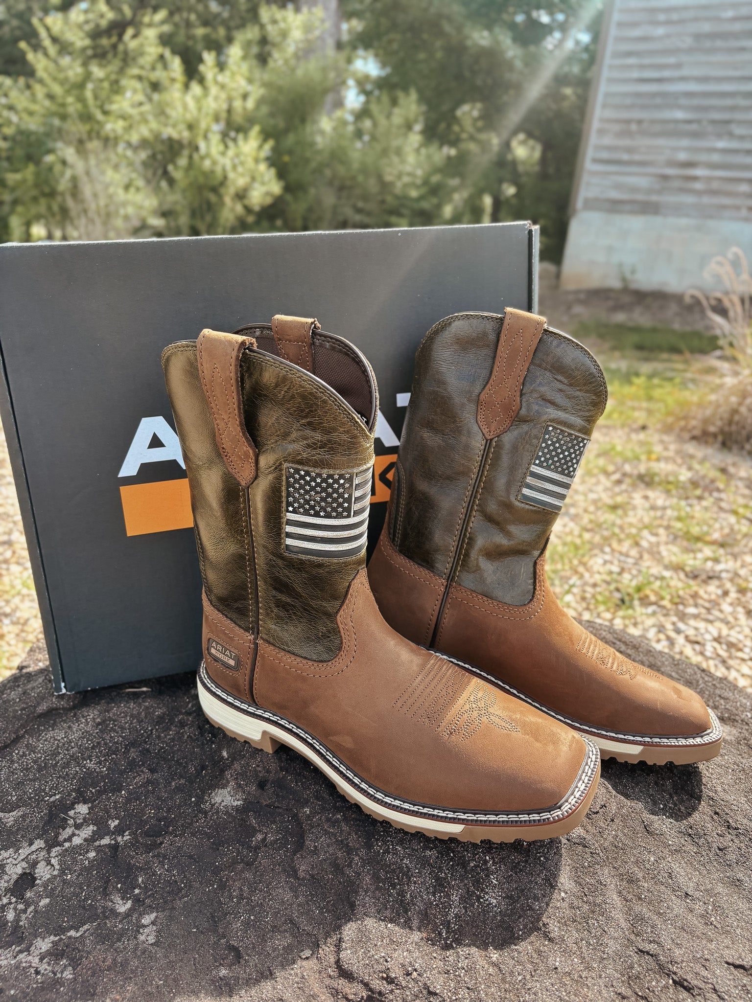 Ariat Men's Activator Patriot Wide Square Toe Work Boots