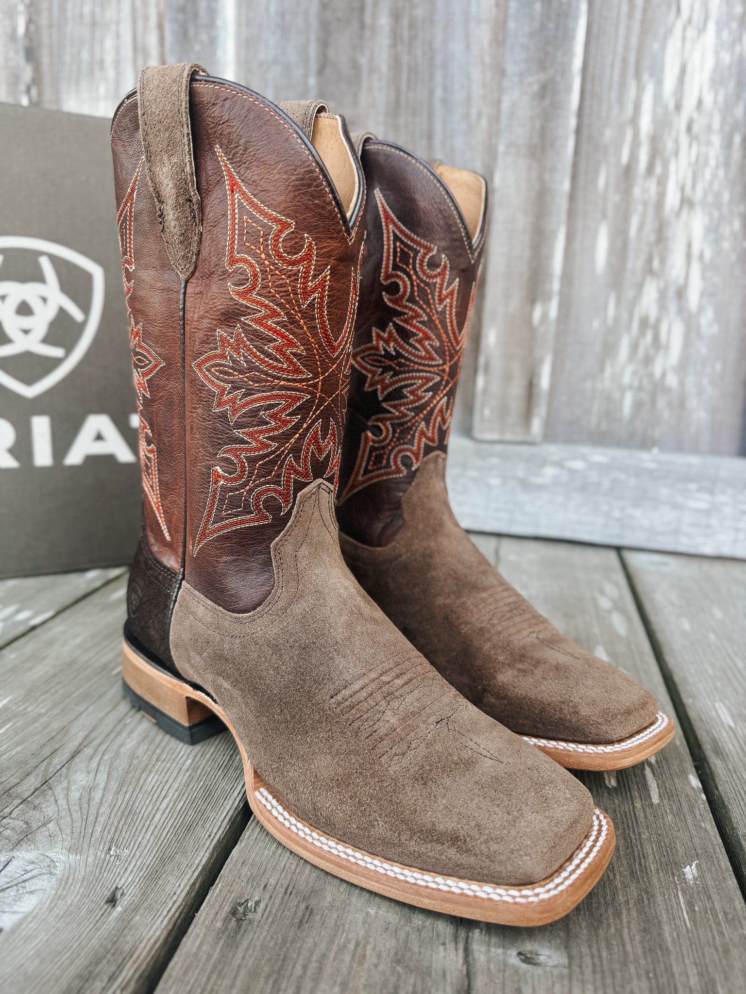 Men's Ariat Circuit Gritty Wide Square Toe Cowboy Boots