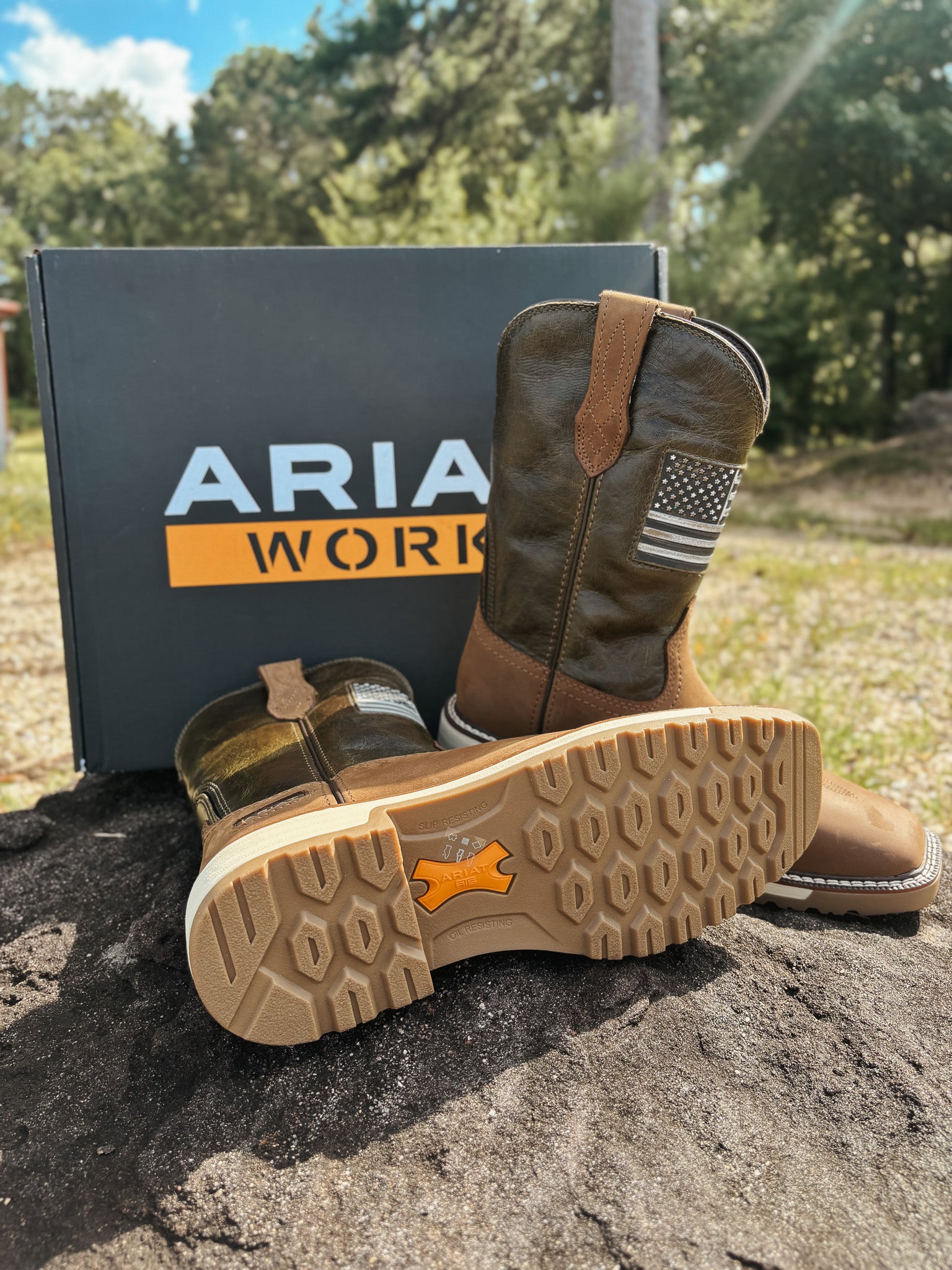 Ariat Men's Activator Patriot Wide Square Toe Work Boots